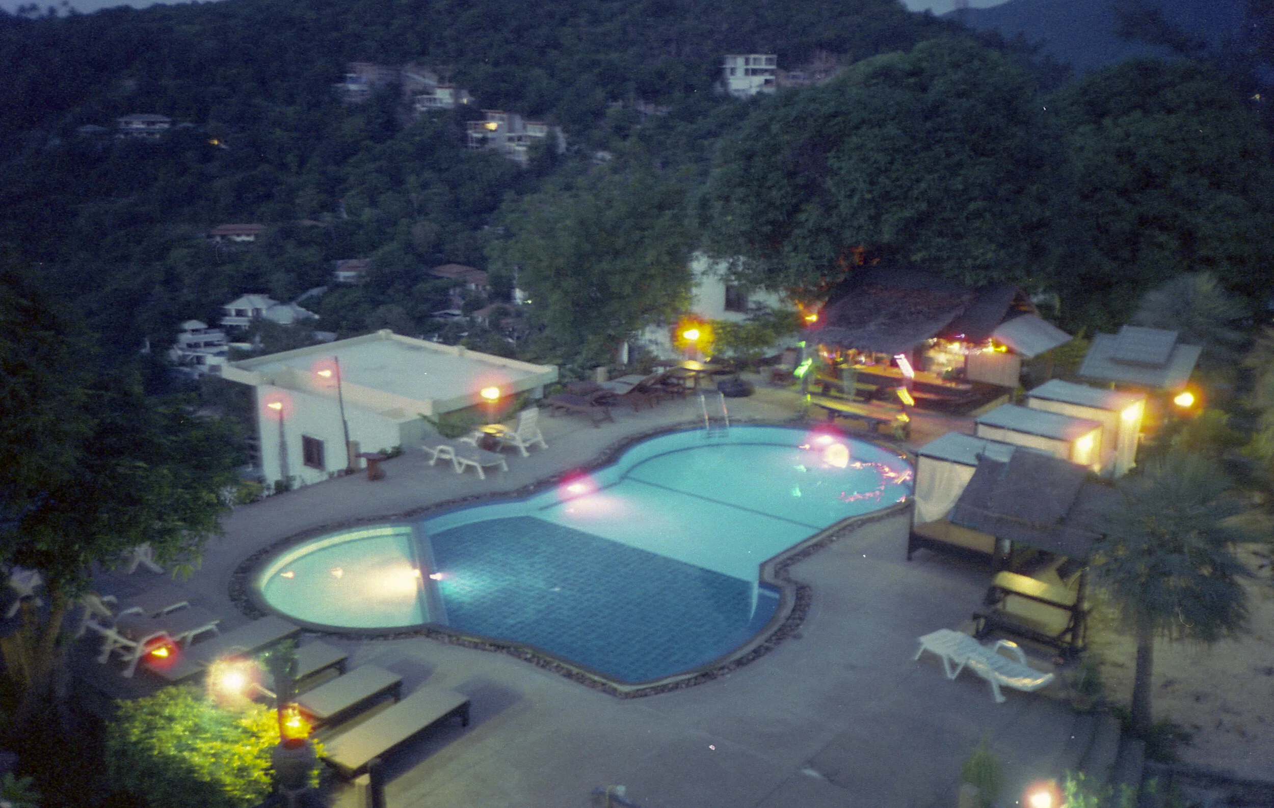 cine015-2.jpg