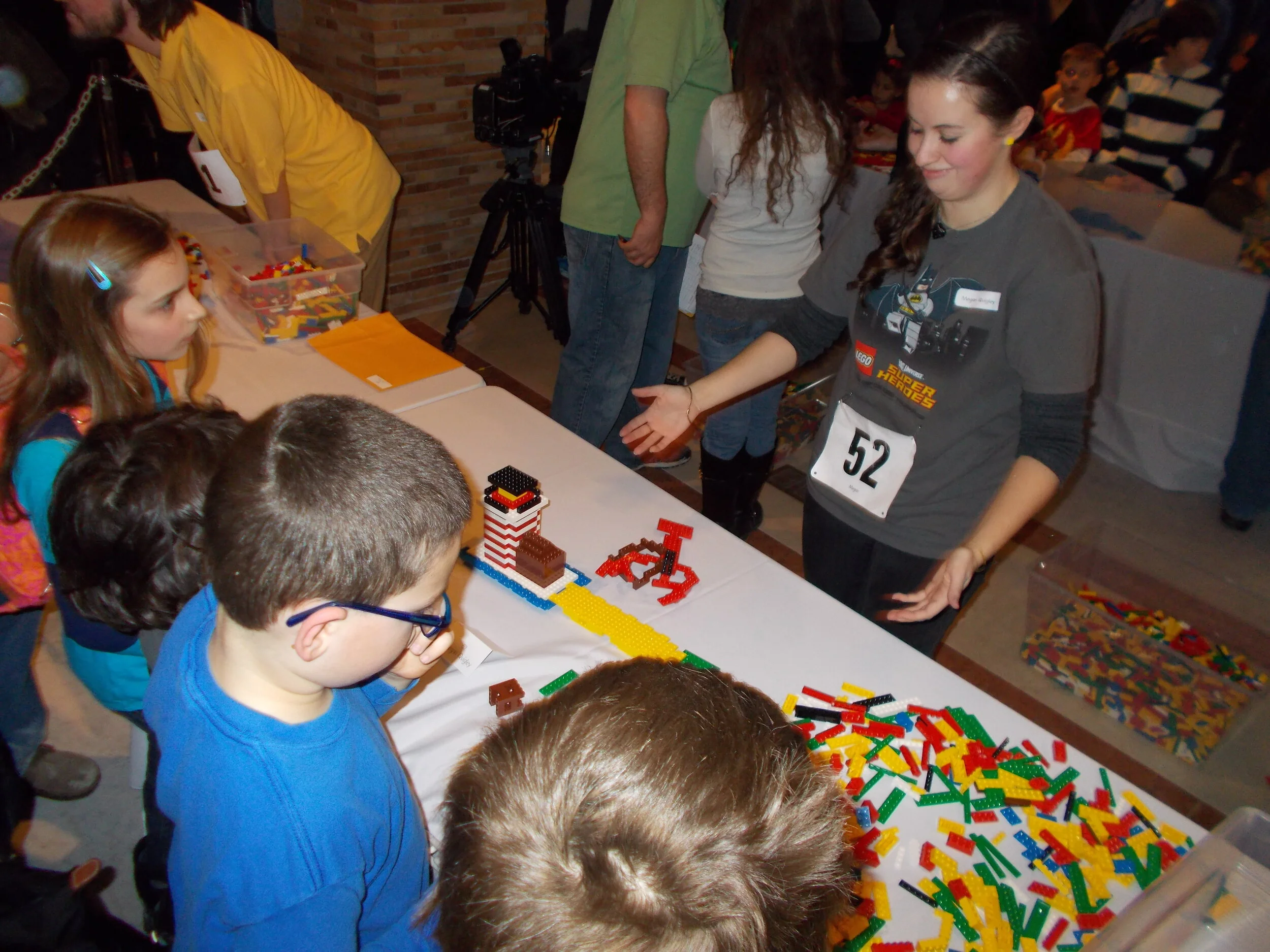 Round 2 - 30 Minutes: Something from your favorite vacation.