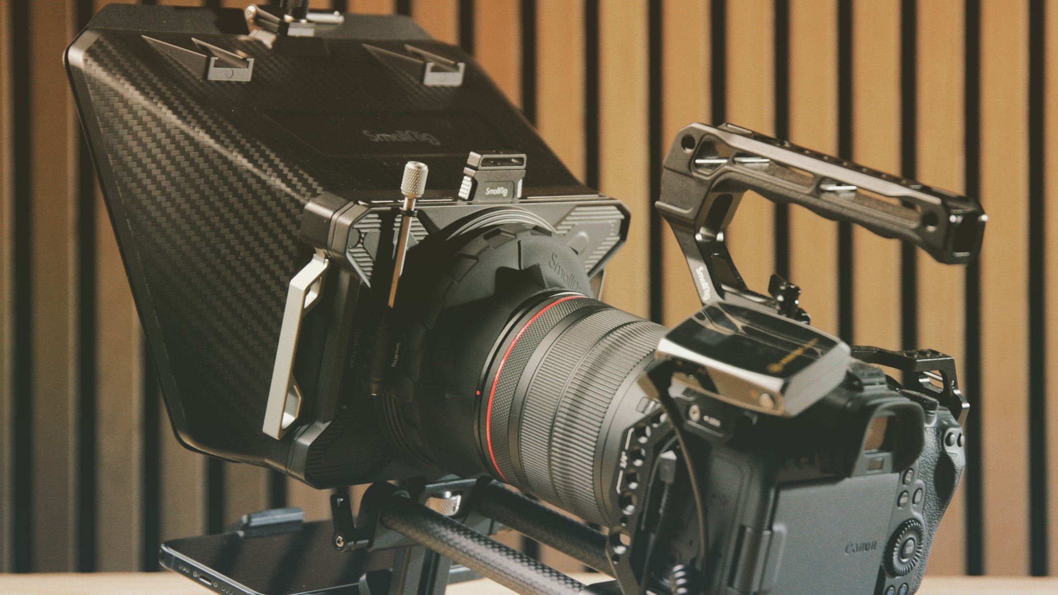 The new @smallrig.global teleprompter will help me cut down times on creating videos even more! Just waiting for a proper android pad to avoid hogging the phone. 

Can't wait to get more s**t done!

#smallrig #smallrigcage #canon #studio #youtube #pr