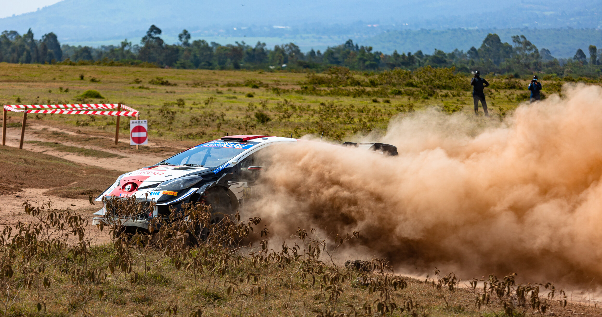 Saturday_WRCSafariRally_peterndungu.com-62.jpg