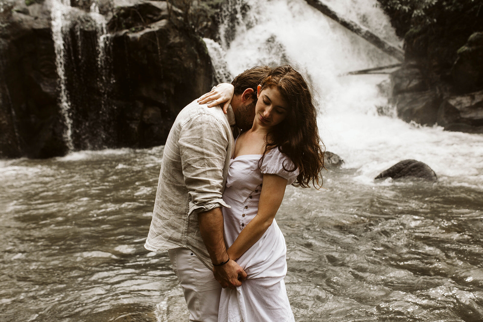great-smoky-mountain-adventure-engagement-chattanooga-elopement-photographer5Y6A6186_websize.jpg