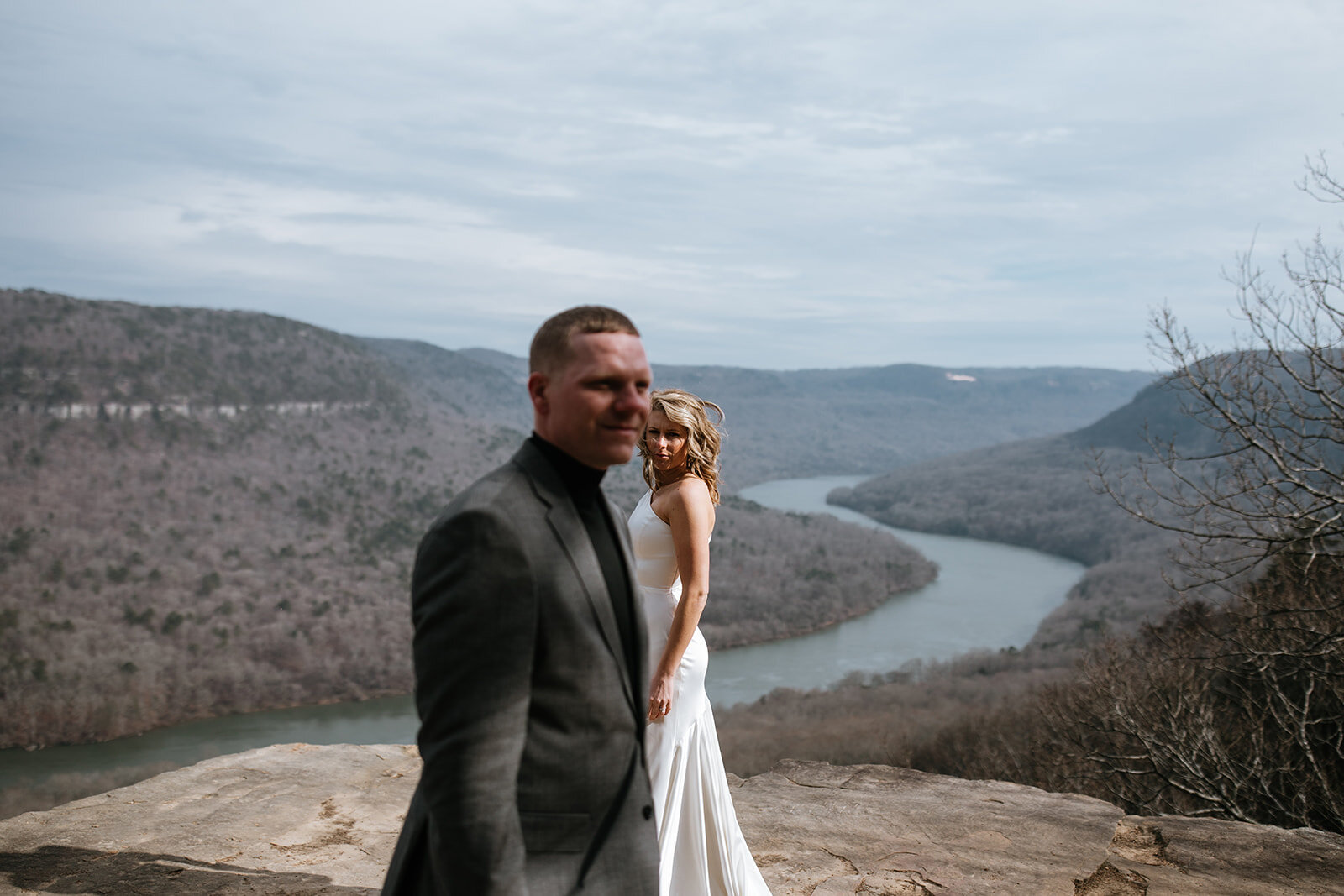 snoopers-rock-adventure-elopement-chattanooga-wedding-photographerfoster-falls-elopement-chattanooga-wedding-photographer-422_websize.jpg