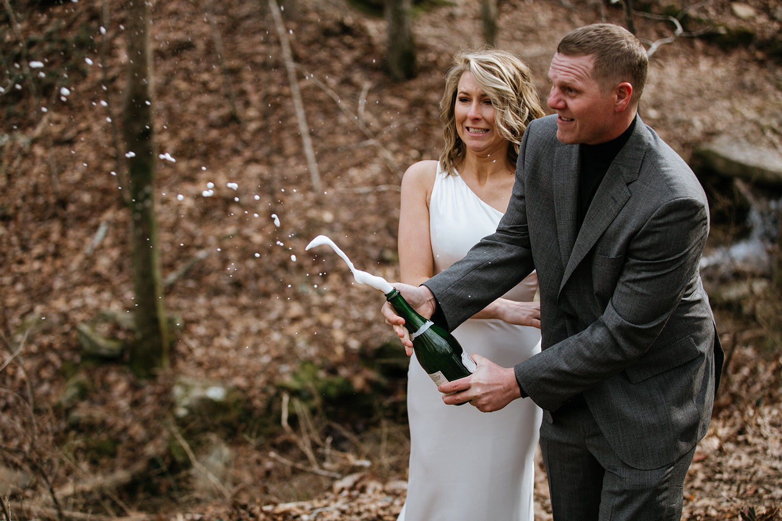 snoopers-rock-adventure-elopement-chattanooga-wedding-photographerfoster-falls-elopement-chattanooga-wedding-photographer-570_websize.jpg