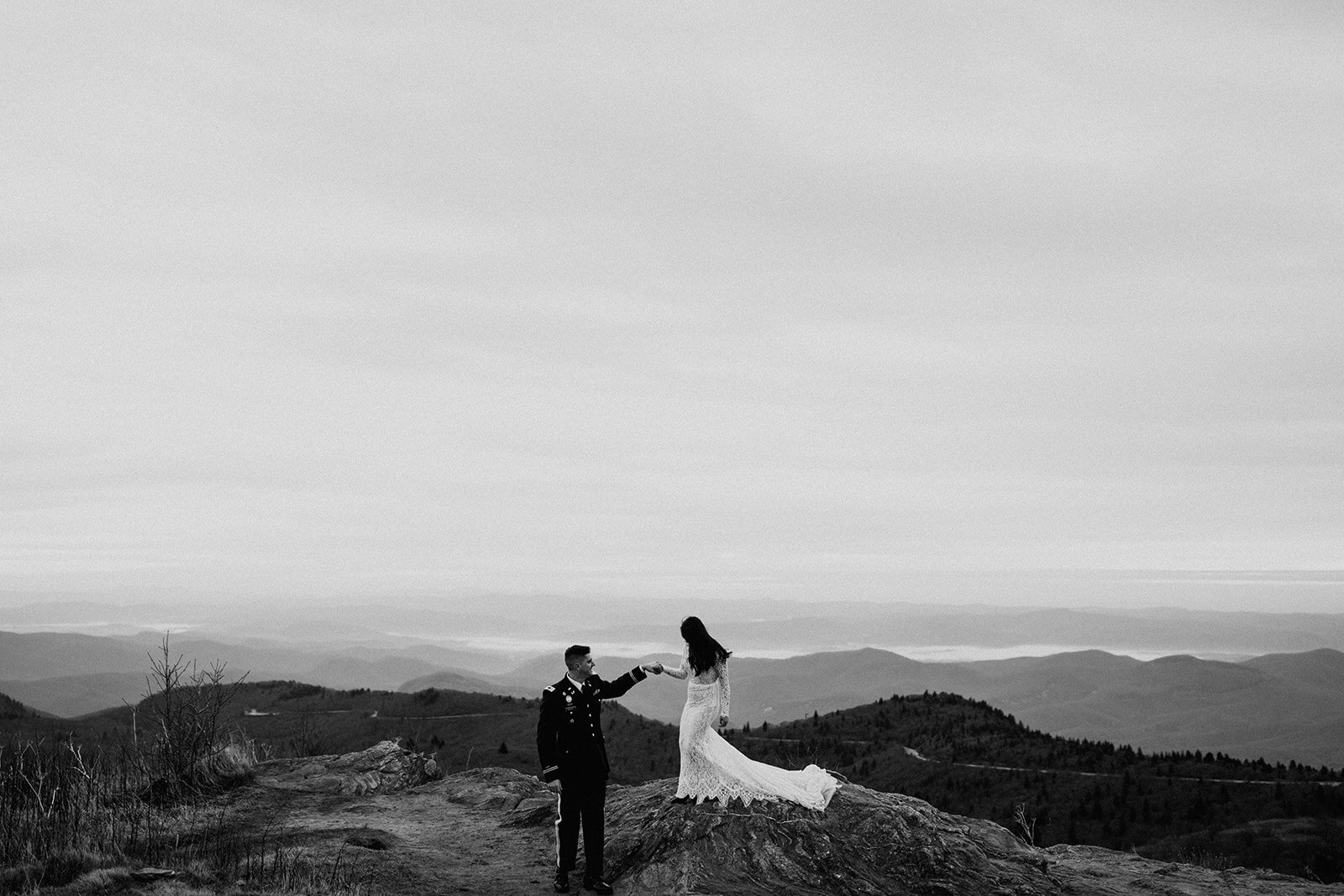 black-balsam-knob-sunrise-elopement-elope-in-ashevilleblack-balsam-knob-elopement-asheville-wedding-photographer-74_websize.jpg