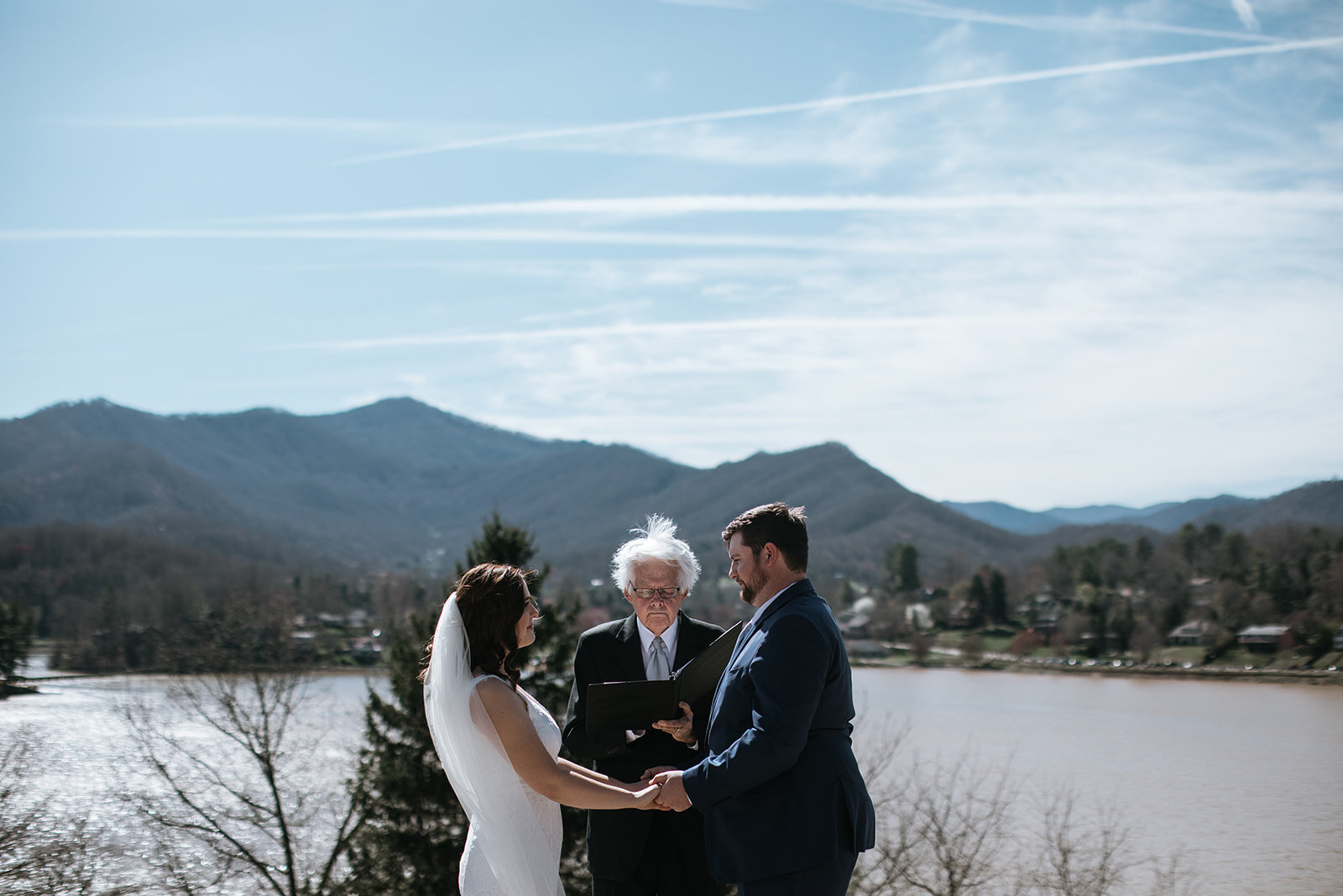 black-balsam-knob-elopement-north-carolina-wedding-photographer-elope-in-asheville-155_websize.jpg