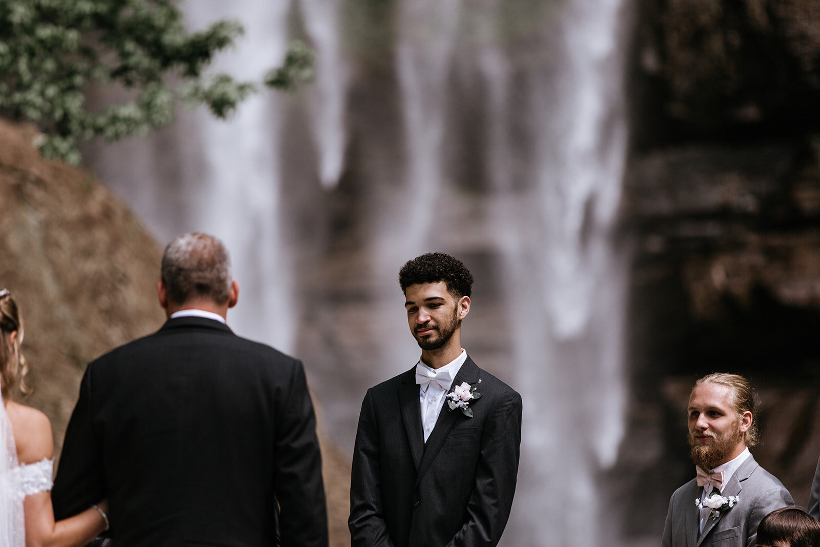 waterfall-wedding-at-toccoa-falls-blue-ridge-elopement-photographer-203_websize.jpg
