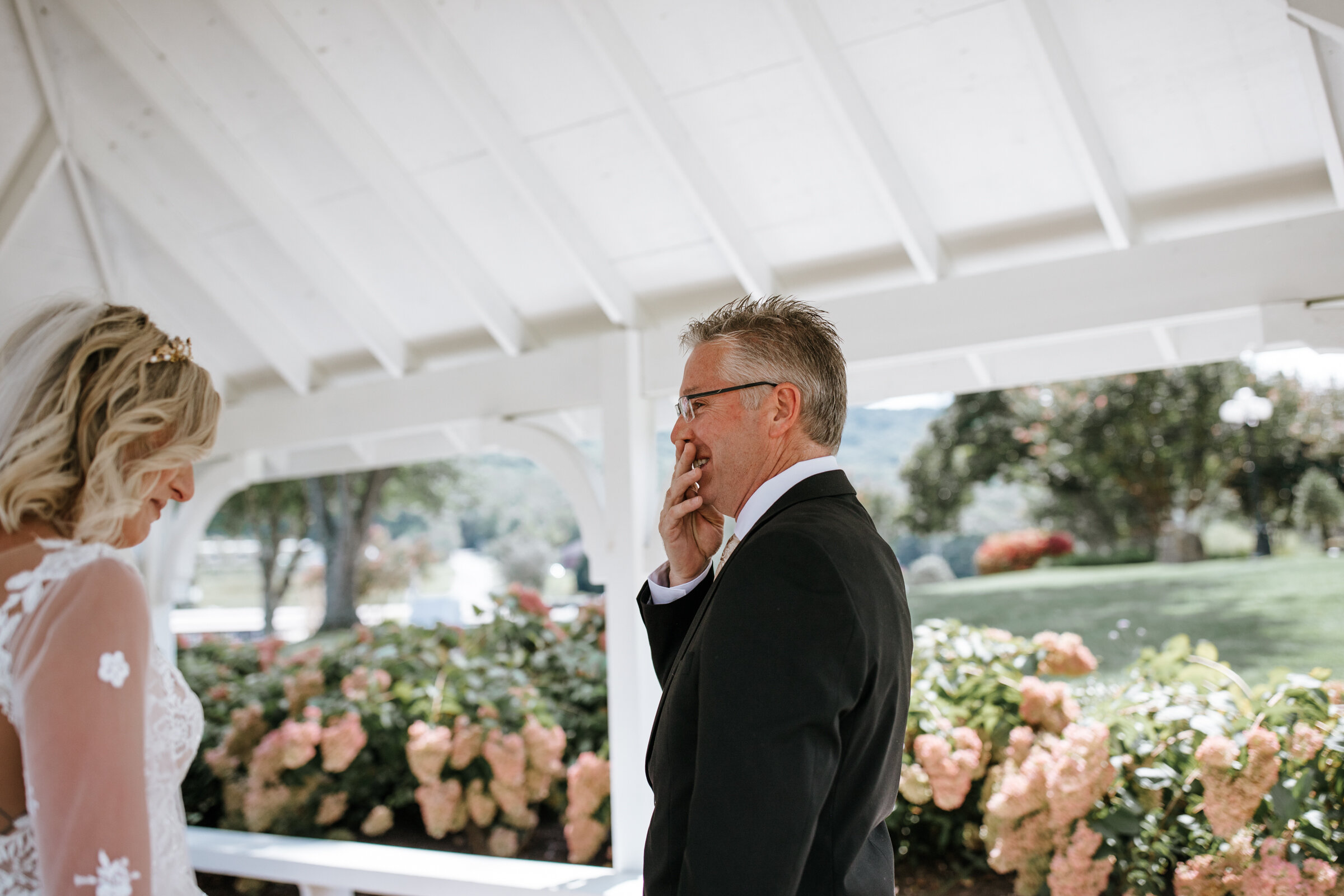 asheville-elopement-photographer-lake-chatuge-wedding-elope-in-blue-ridge-mountains-21.jpg