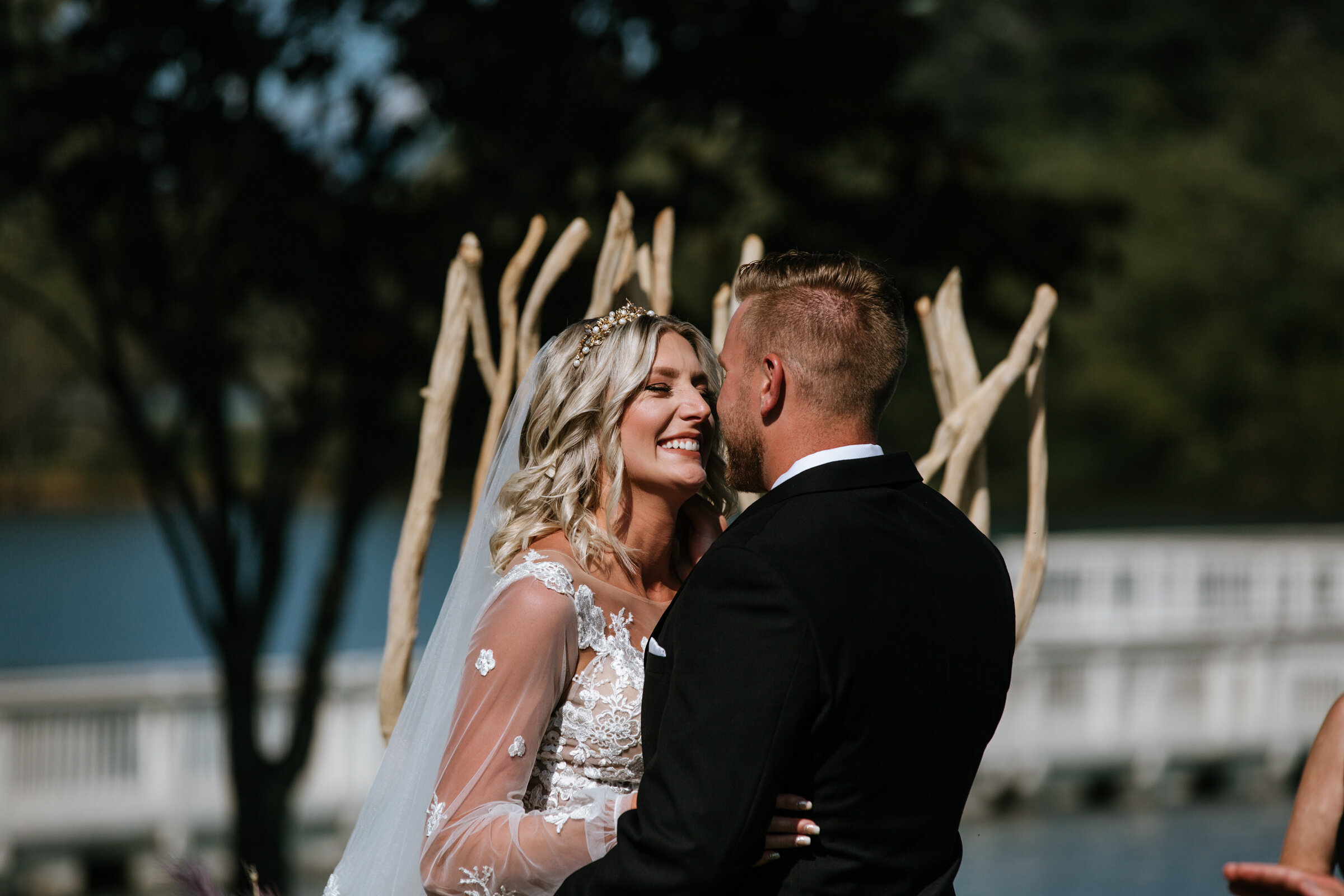 asheville-elopement-photographer-lake-chatuge-wedding-elope-in-blue-ridge-mountains-56.jpg