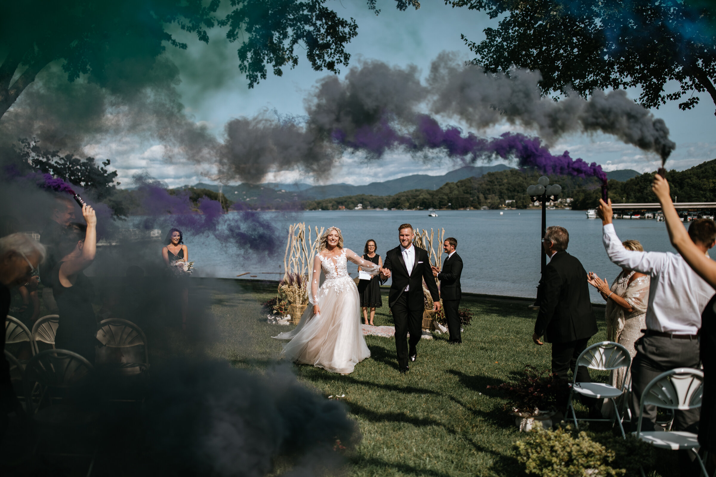 asheville-elopement-photographer-lake-chatuge-wedding-elope-in-blue-ridge-mountains-59.jpg