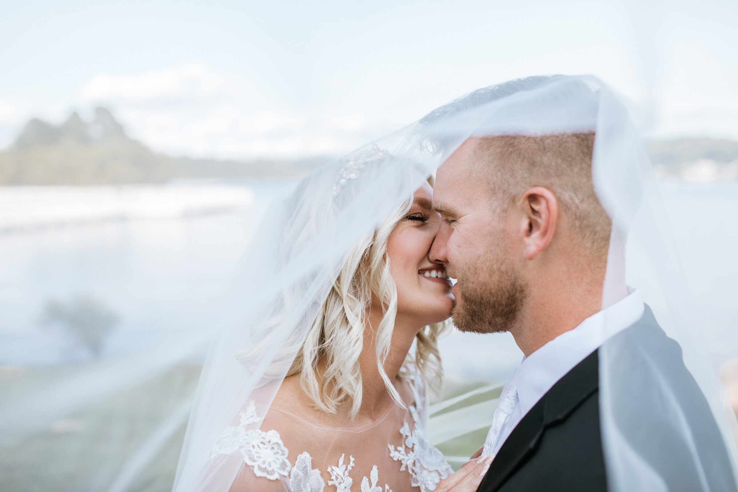 asheville-elopement-photographer-lake-chatuge-wedding-elope-in-blue-ridge-mountains-68.jpg