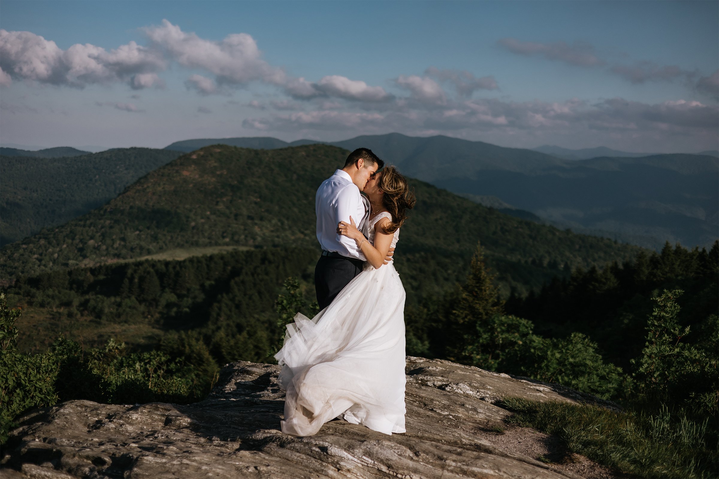 Black-balsam-knob-elopement-Asheville-elopement-photographer 26.jpg