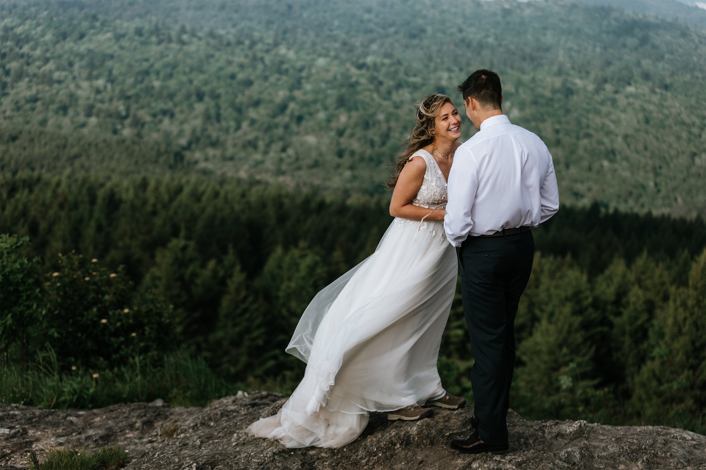 Asheville-elopement-photographer-black-balsam-knob-elopement  4.jpg