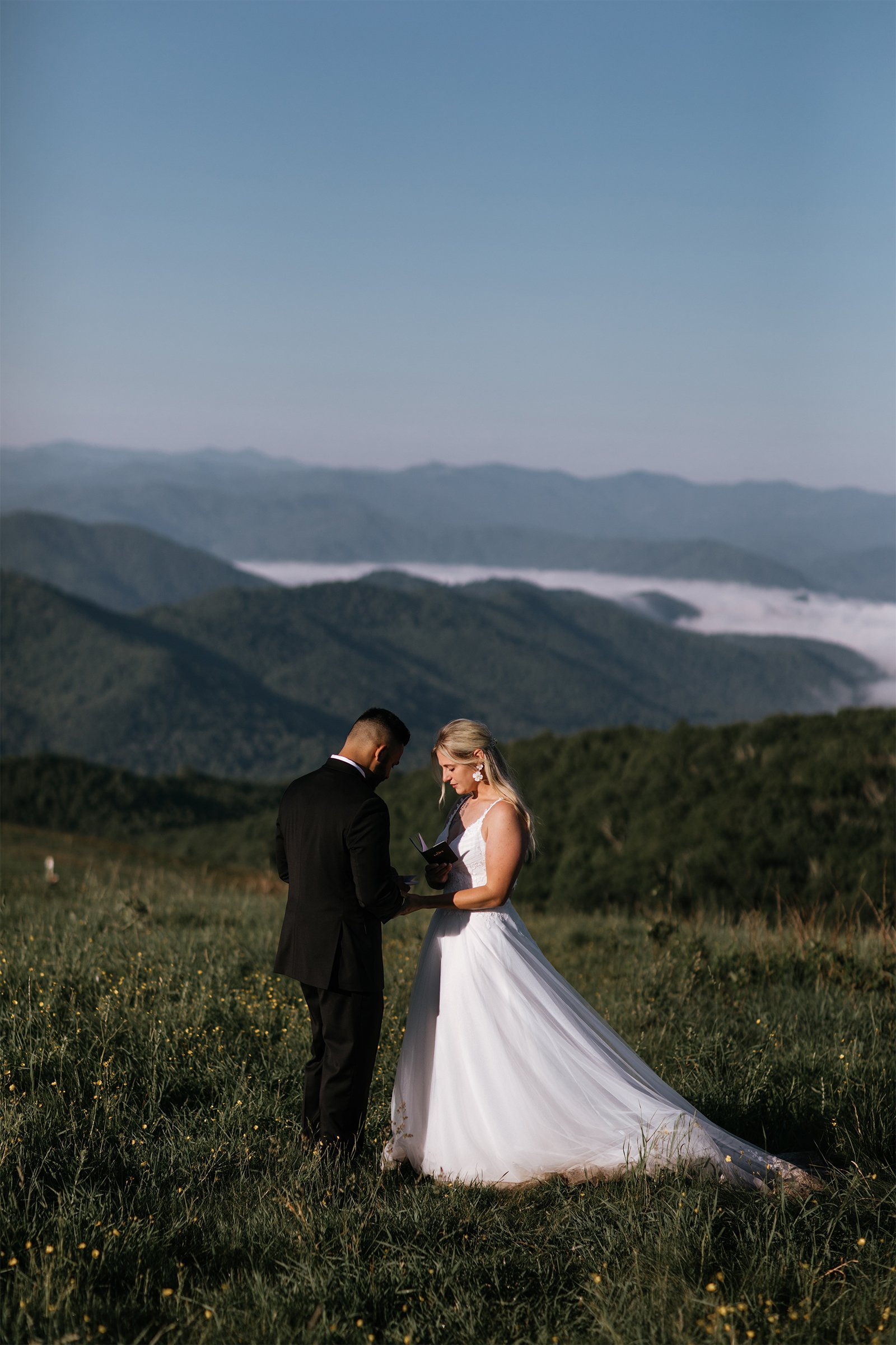 Max-patch-Elopement-Asheville-intimate-Wedding-Photographer .jpg