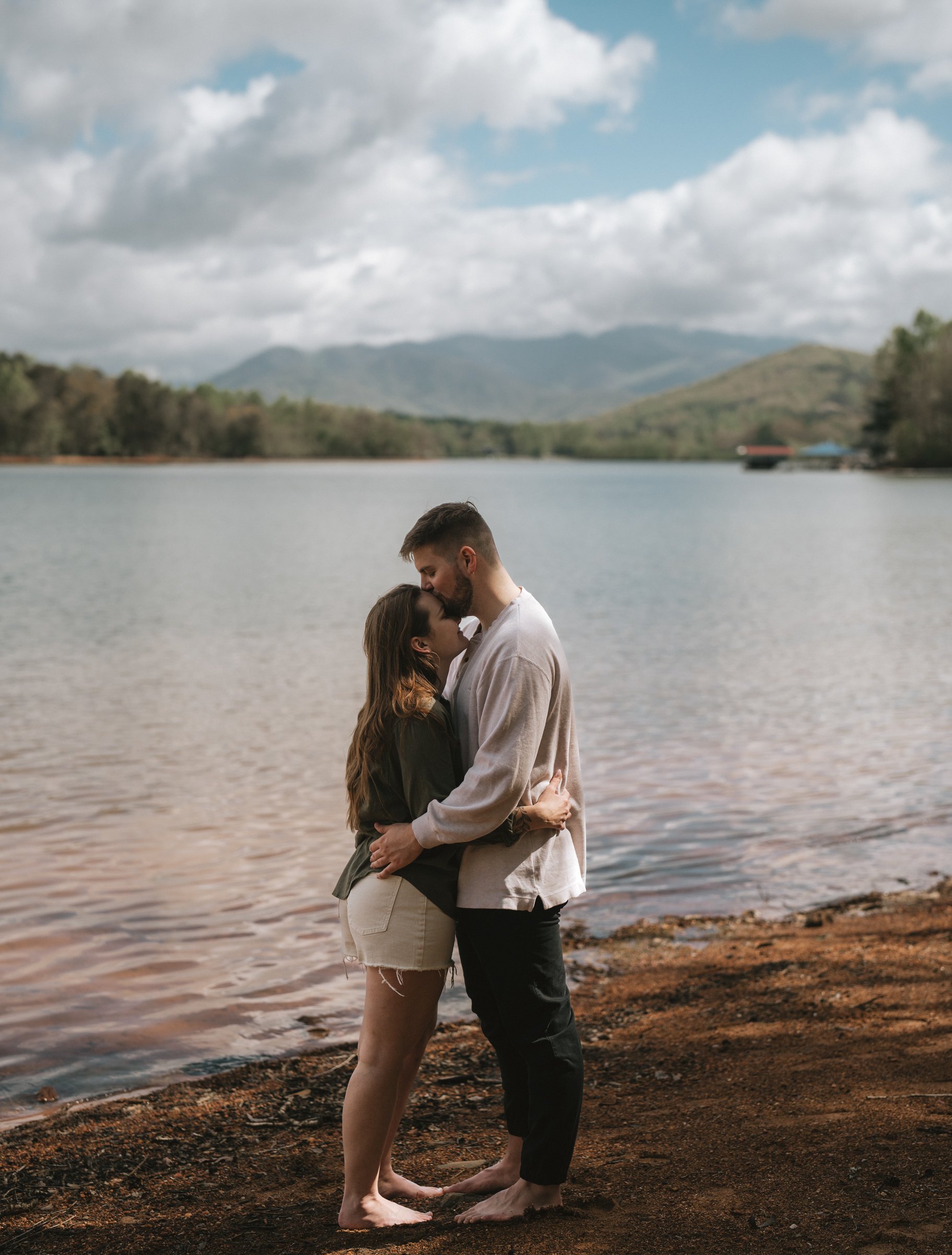 lake-chatuge-engagement-asheville-elopement-photographer-39.jpg