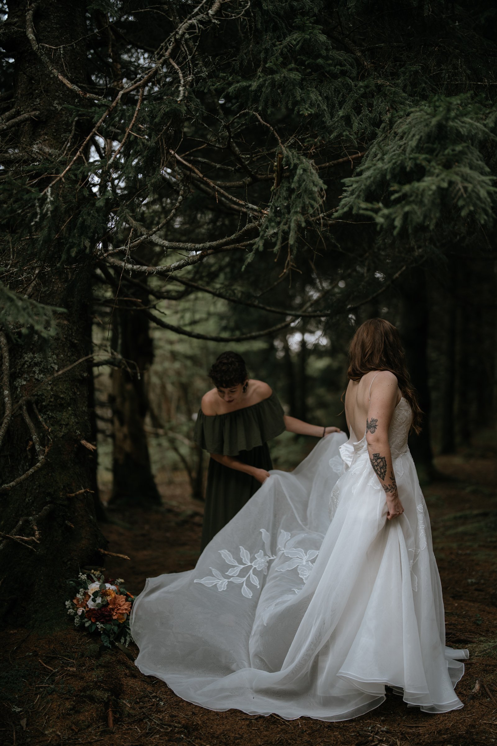 foggy-black-balsam-knob-mountain-elopement-asheville-wedding-photographer-7.jpg