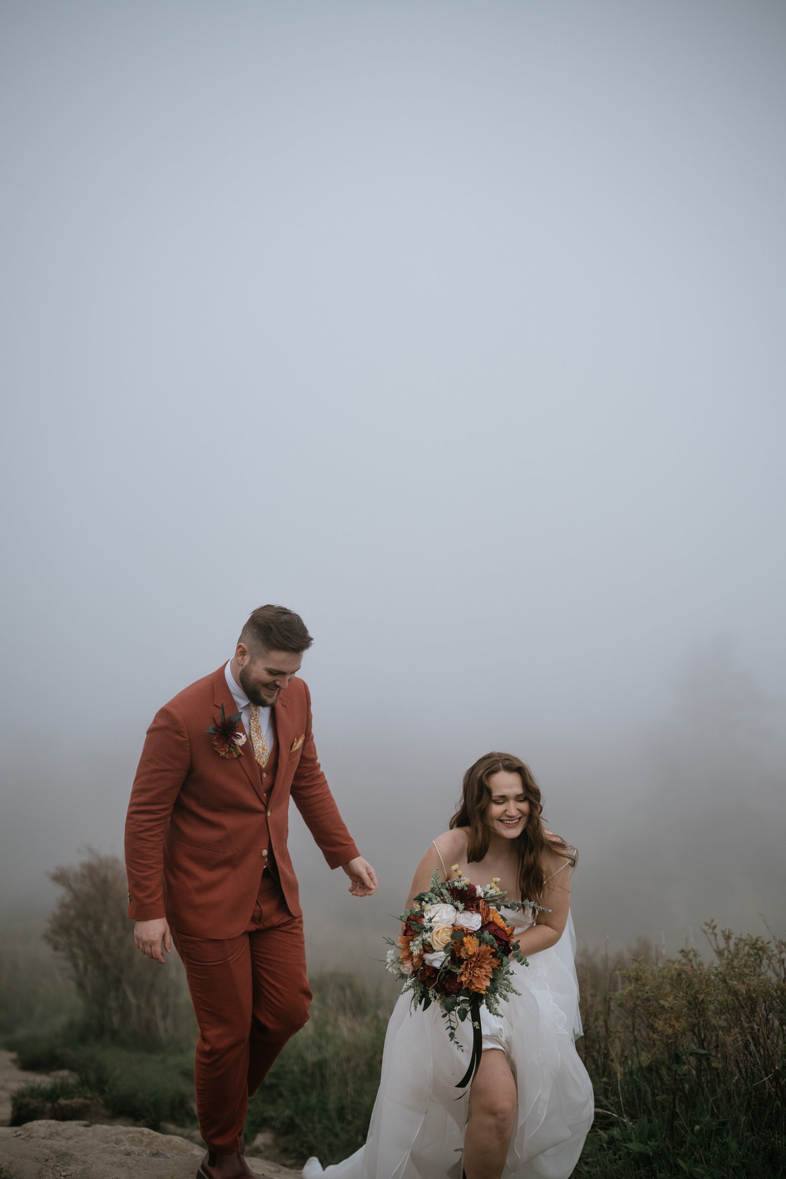 foggy-black-balsam-knob-mountain-elopement-asheville-wedding-photographer-33.jpg