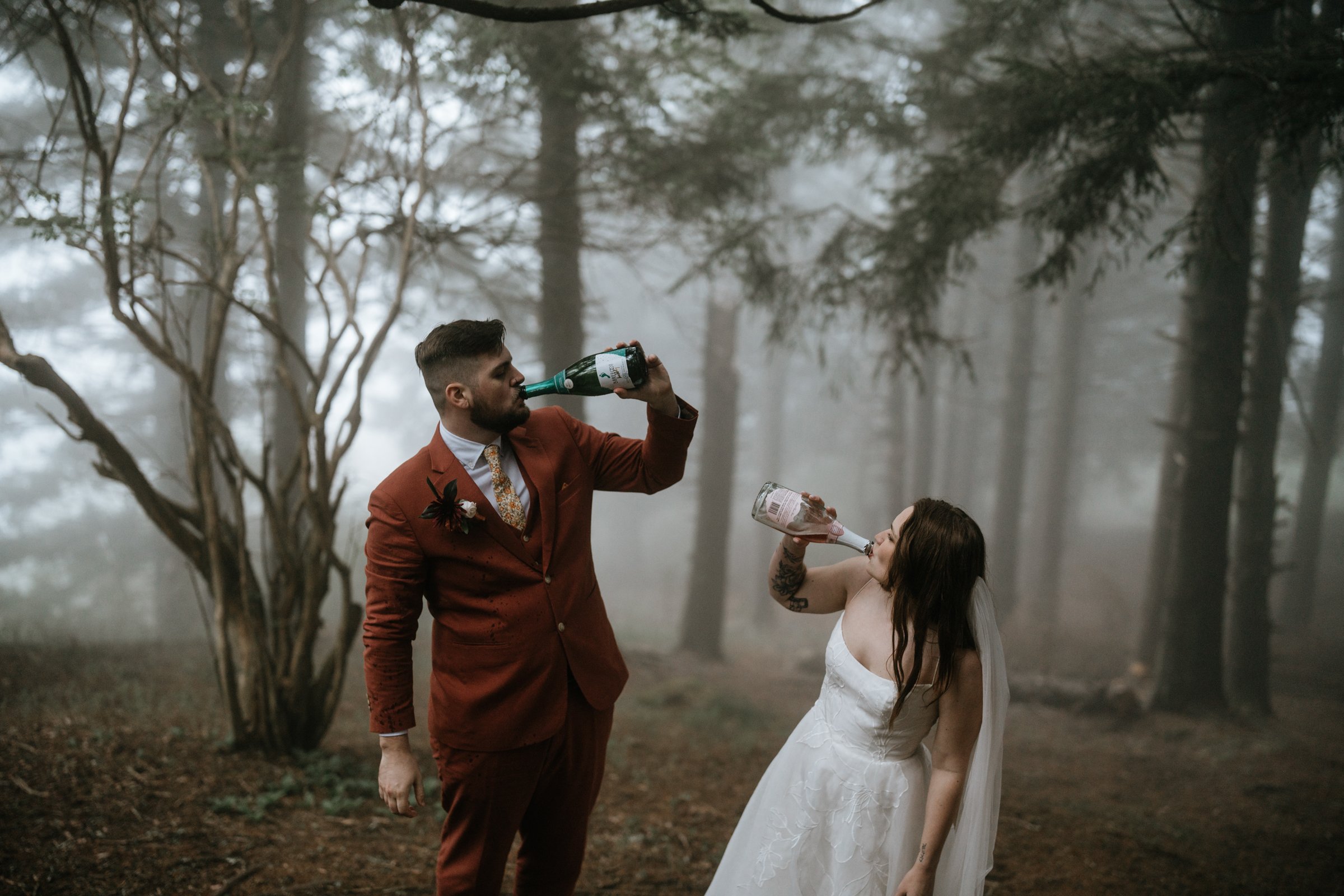 foggy-black-balsam-knob-mountain-elopement-asheville-wedding-photographer-76.jpg