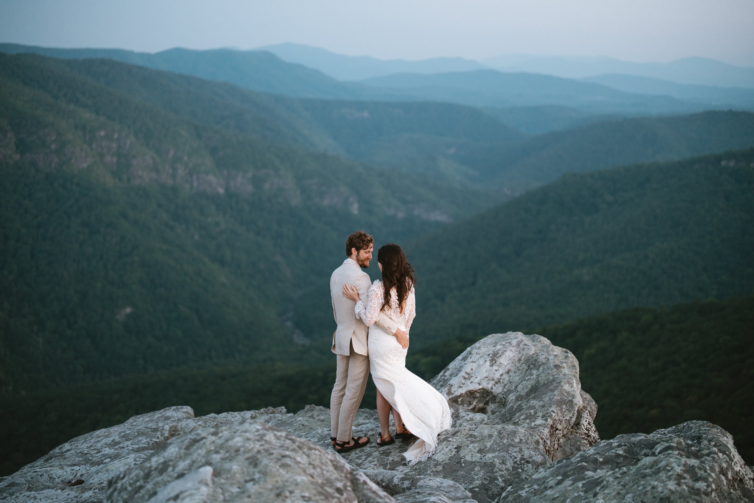 hawksbill-mountain-trail-elopement-asheville-elopement-photographer-7.jpg