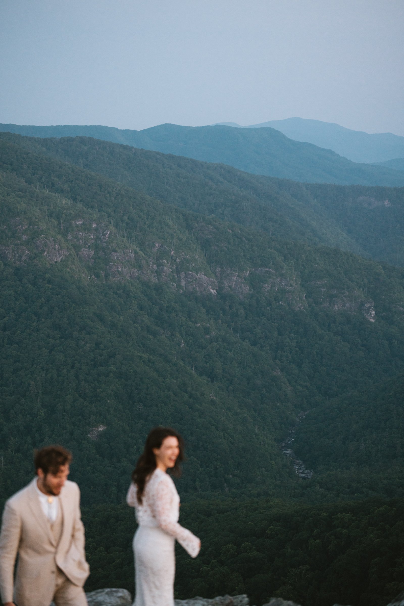 hawksbill-mountain-trail-elopement-asheville-elopement-photographer-11.jpg