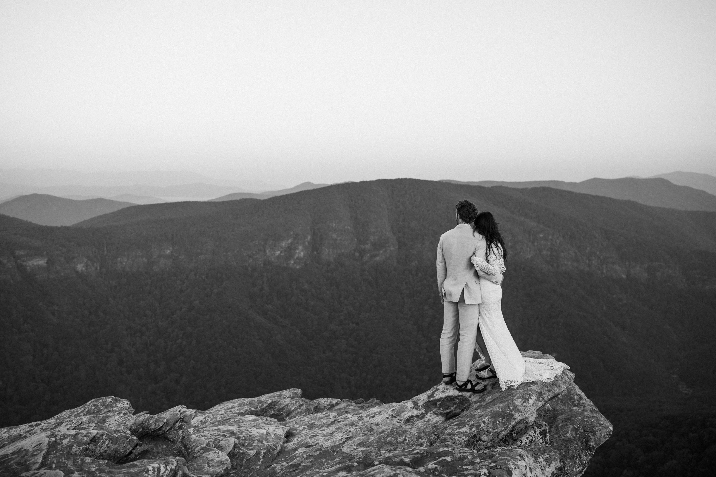 hawksbill-mountain-trail-elopement-asheville-elopement-photographer-82.jpg