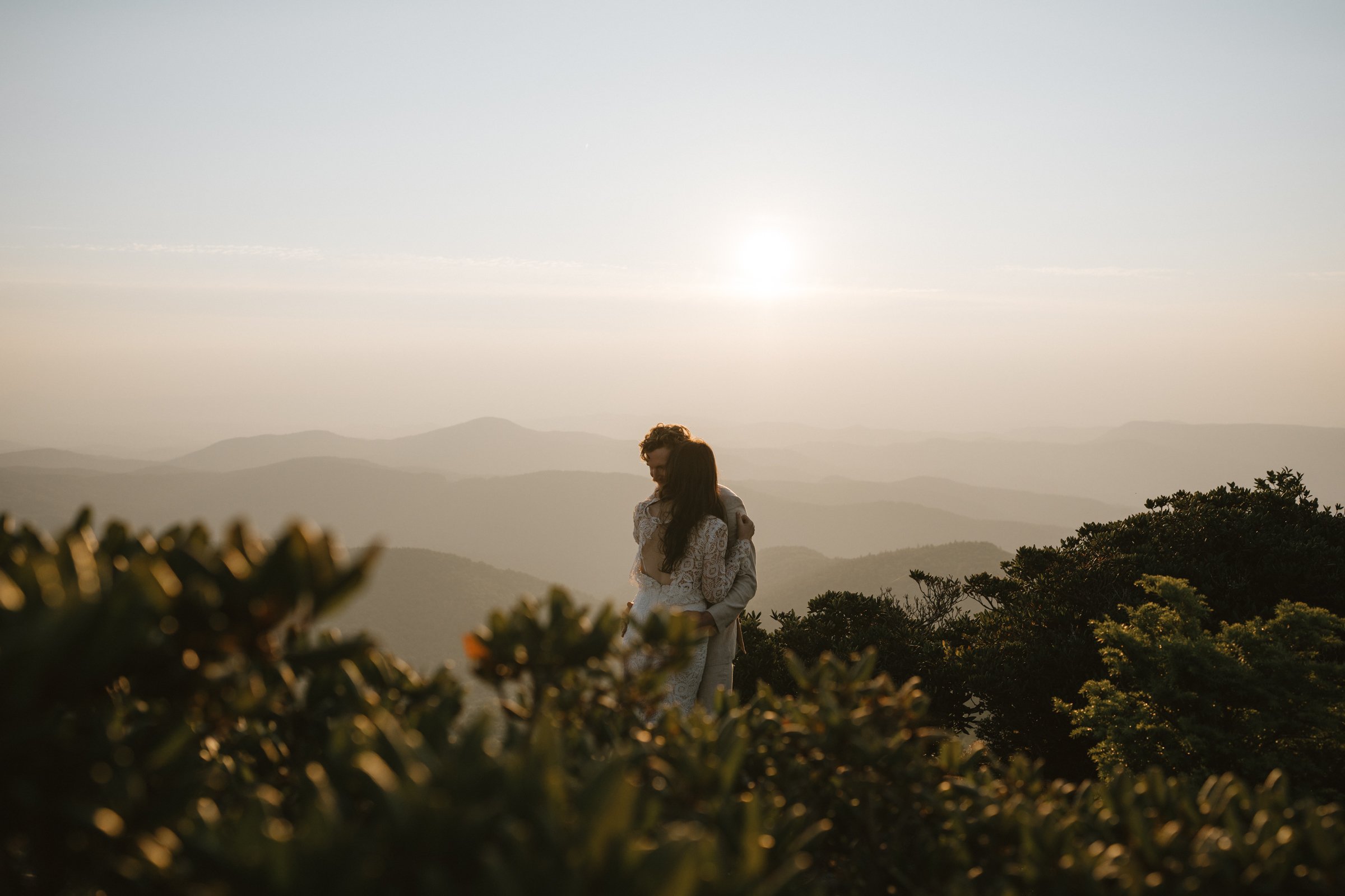 hawksbill-mountain-trail-elopement-asheville-elopement-photographer-92.jpg