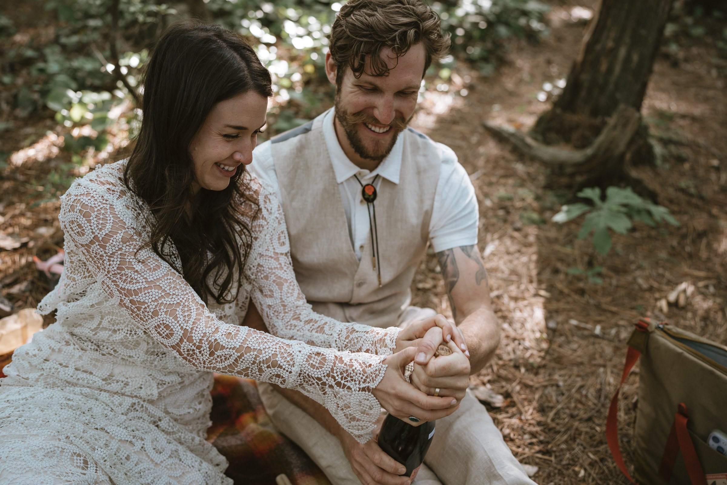 hawksbill-mountain-trail-elopement-asheville-elopement-photographer-155.jpg