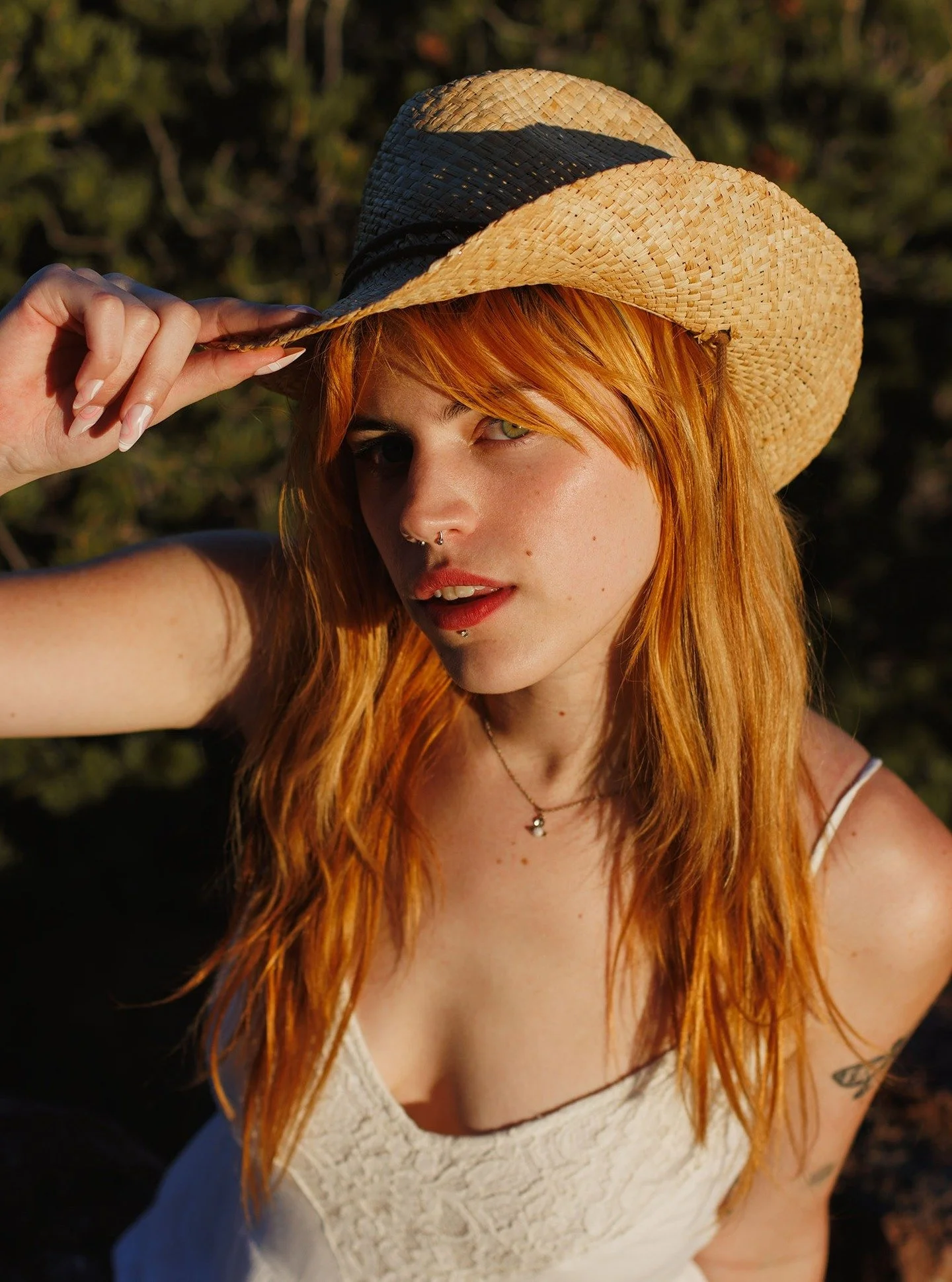 The photo that inspired it all!
I'm still working on editing the whole gallery but HOLY SMOKES. I have literally had this photo session in my head since I was like 16 years old and I am so glad that I finally did it. The location, the look, it was pe