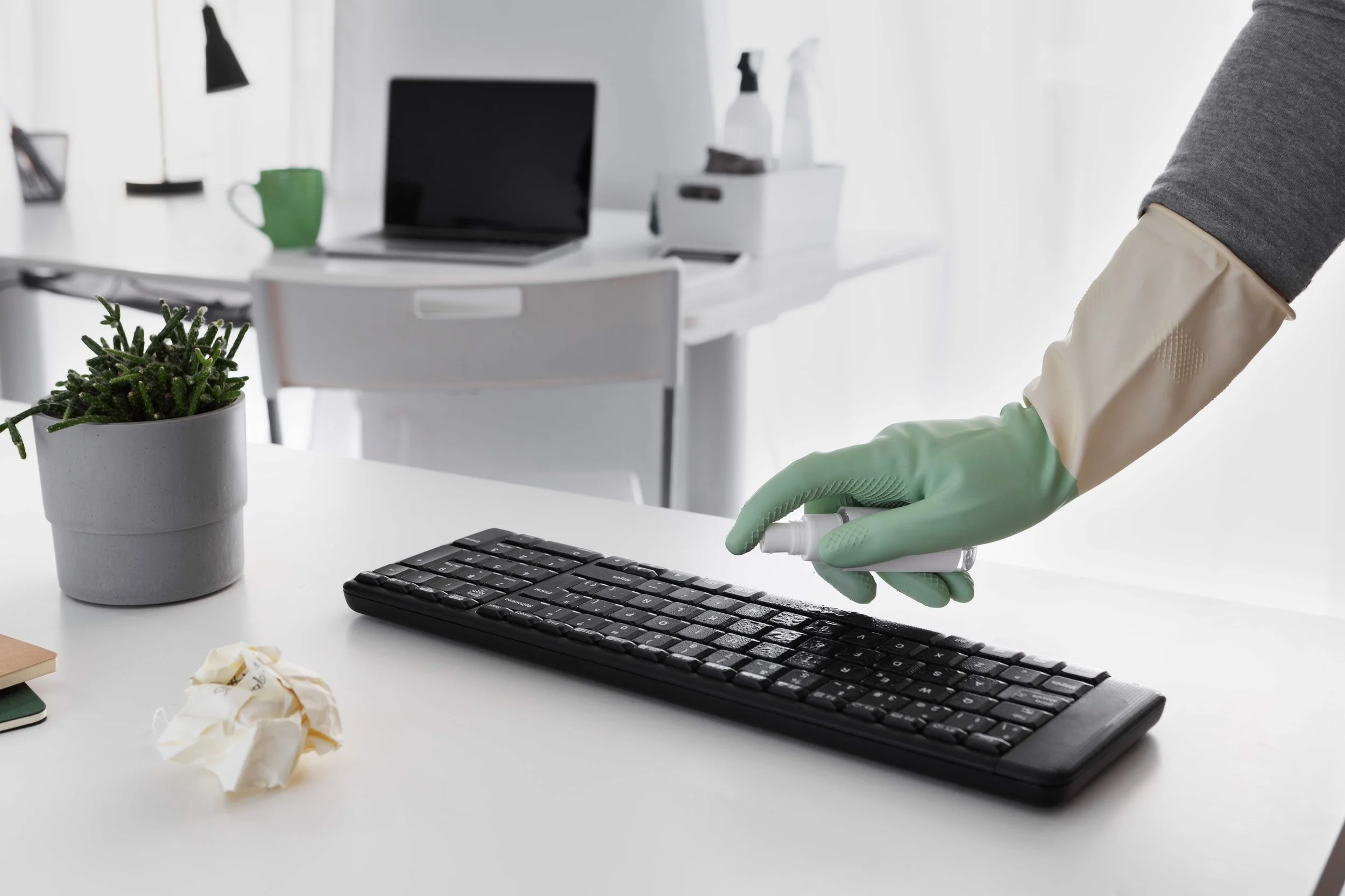 Why Professional Commercial Cleaning Saves Businesses Money