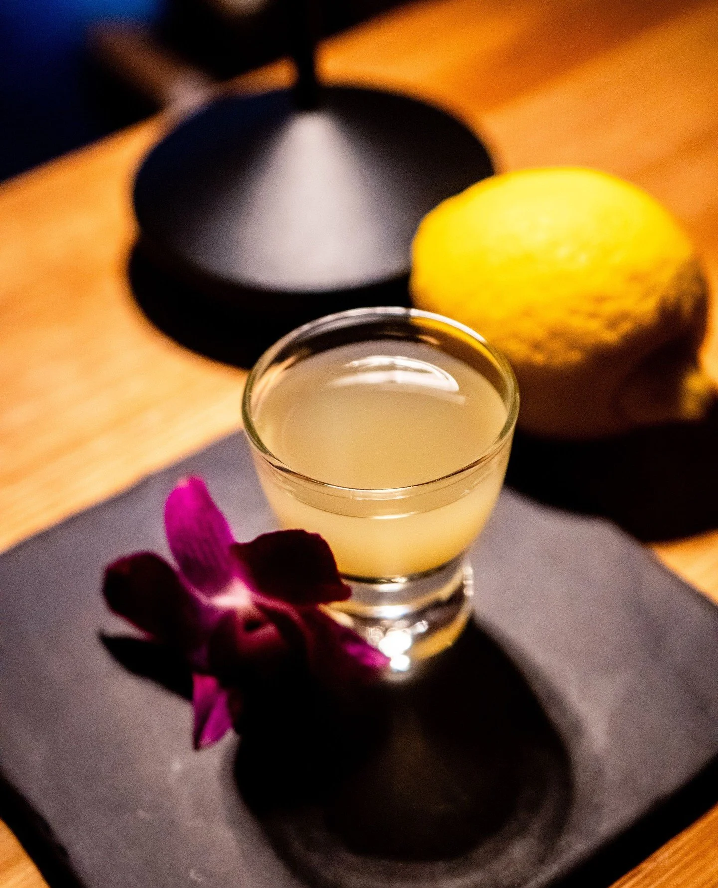 A fun night holiday season in Toronto begins at Hello Nori King West!⁠
⁠
From a Hello Sake sake shot with Hello Lager to Suntory whisky chased with salmon sashimi (yes, seriously!), we bring the lively spirit of 居酒屋 (izakaya) culture right to the hea
