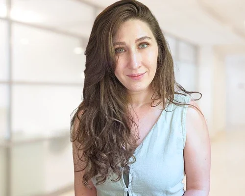 Porträt der SEO-Texterin Tamara Niebler aus München – Expertin für psychologisches Copywriting und Content-Strategie