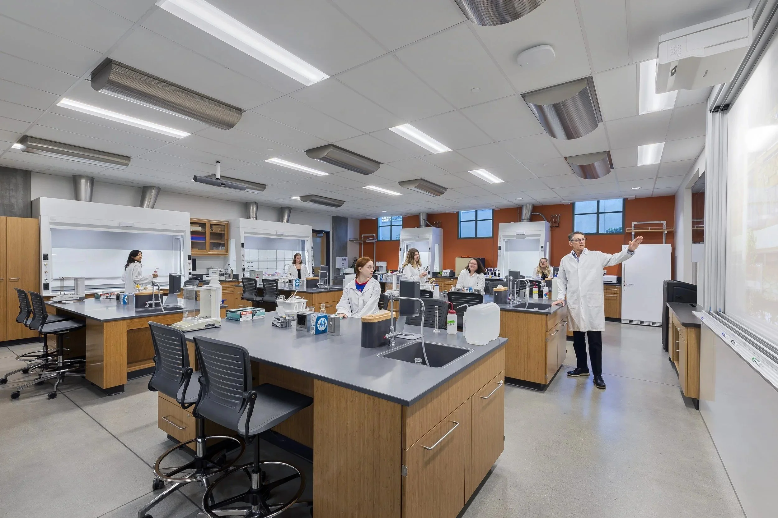 Shared Lab Spaces: Designing for Collaboration, Flexibility, and Innovation
