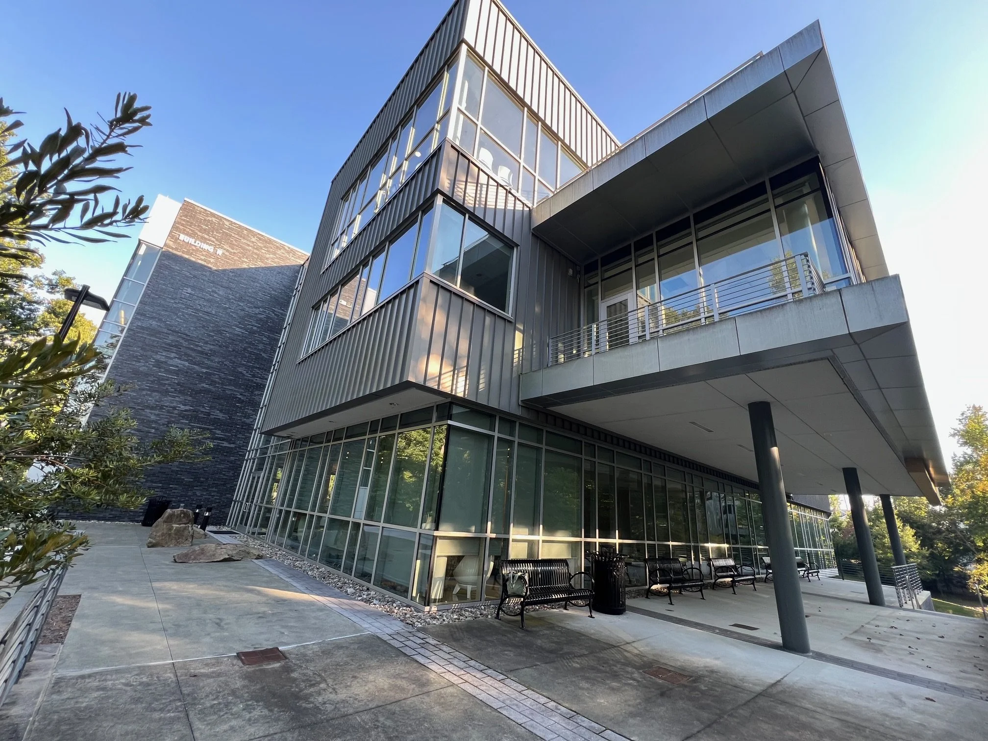 How Eli Lilly Is Shaping the Design of an Academic Pharma Lab