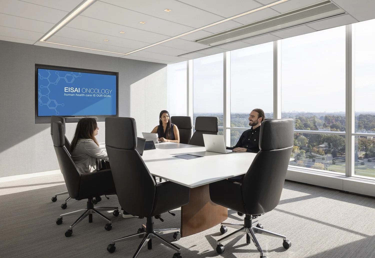 HLW Unveils Design for Human Body-Inspired Life Science Workspace — Lab ...