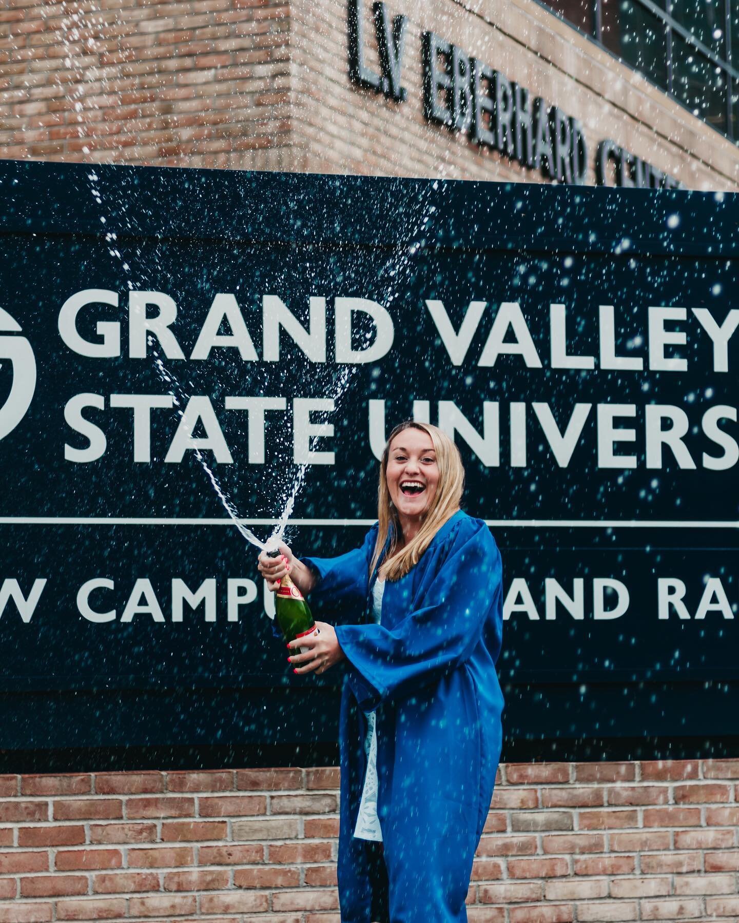 That Friday feeling 🍾🥂

Congrats to Skyler and all the other grads for killing it in the weirdest year ever. You deserve all the champagne!
.
.
.
.
.
.
.
.
#gvsu #gvgrad #graduation #graduationpictures #grad #westmichiganphotographer #grandrapidsph