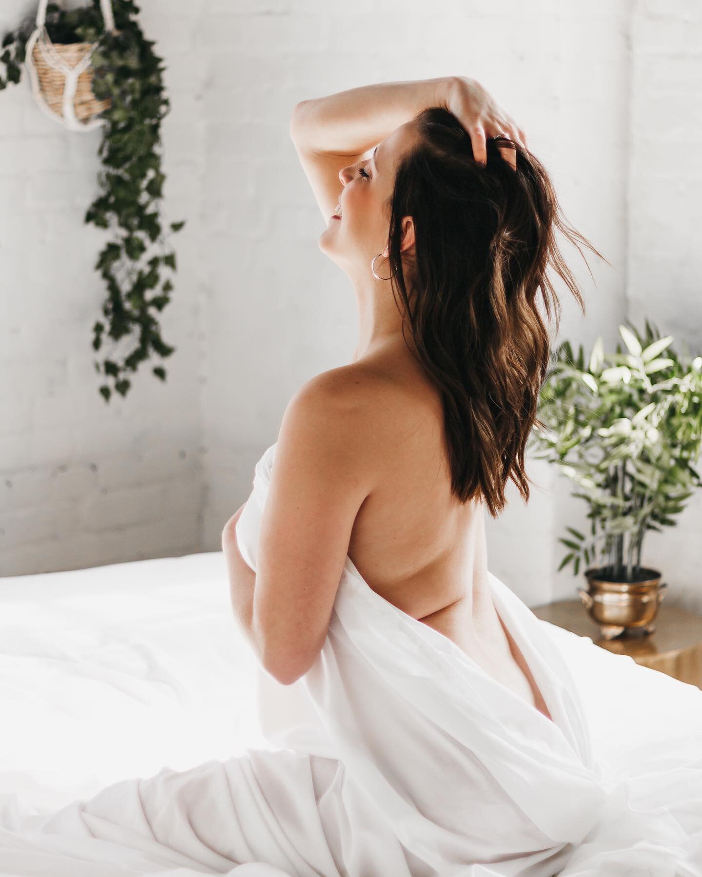 This year I have definitely found a love for boudoir sessions. Cheering on women and watching them become more confident and comfortable in their skin in front of the camera is so fun. Can&rsquo;t wait to get into the studio this weekend with two new