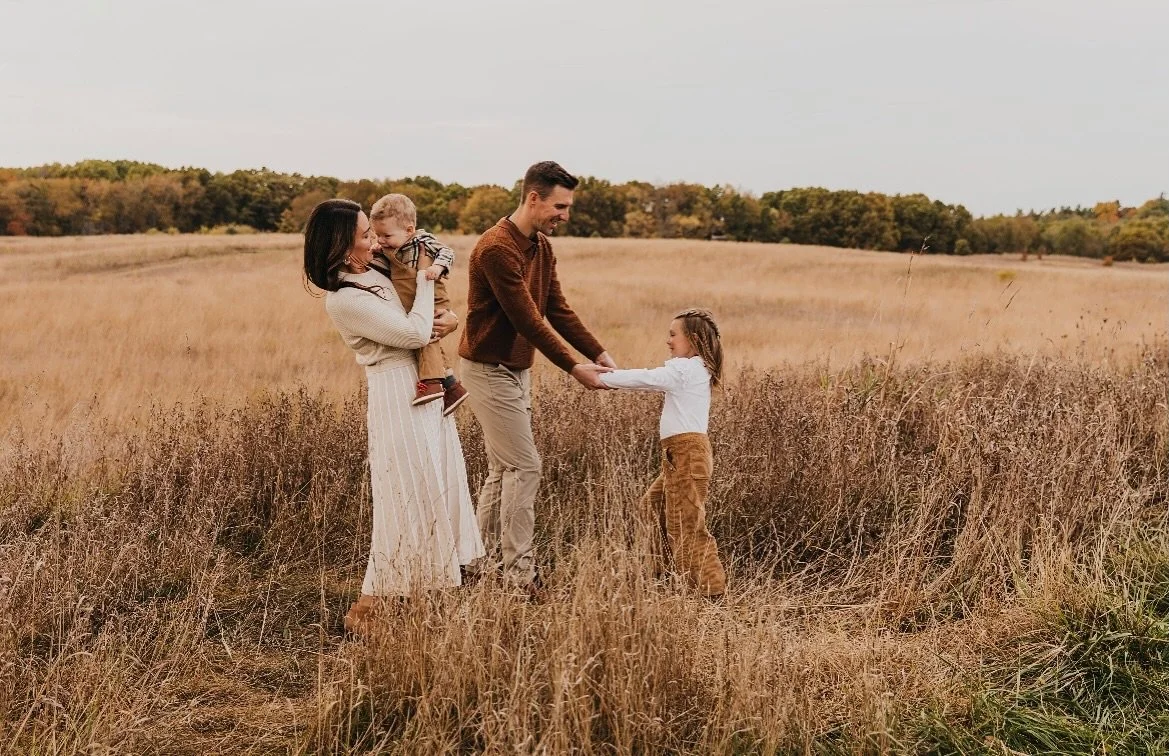 the graham fam

Grand Rapids photographer, west Michigan photographer, family photographer