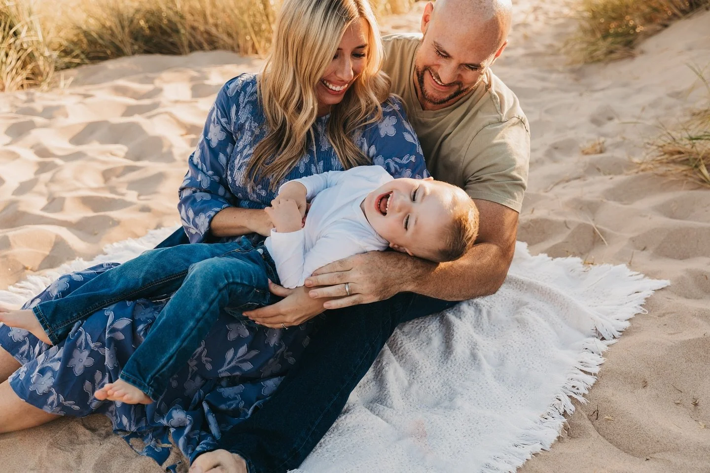 the osbornes 

.
.
.
.
Grand Rapids photographer, west Michigan photographer, family photographer