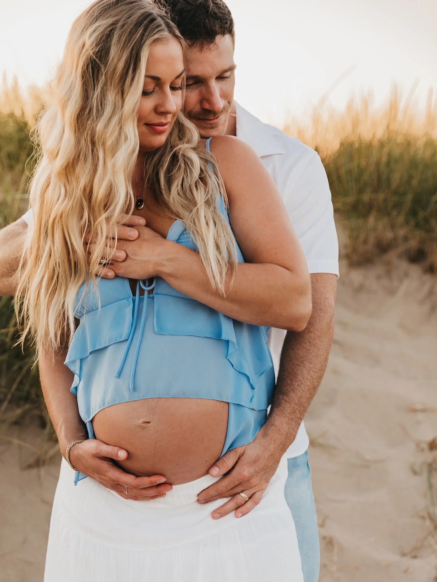 the perfect sunset session with the wesleys

.
.
.
.
Grand Rapids photographer, west Michigan photographer, family photographer