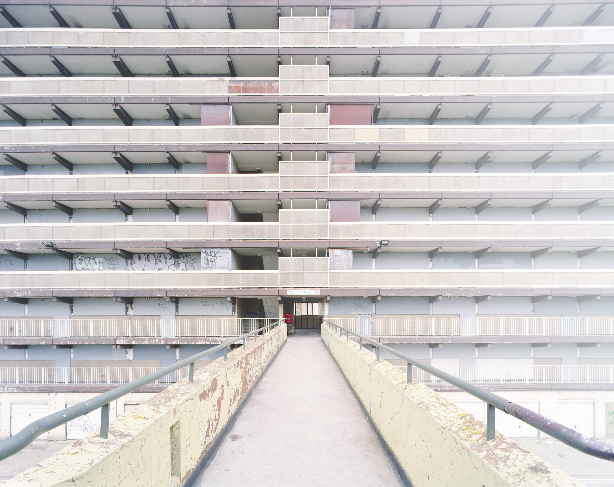 heygate-abstracted-simon-kennedy-mass-collective-photography-architecture-00018.jpg