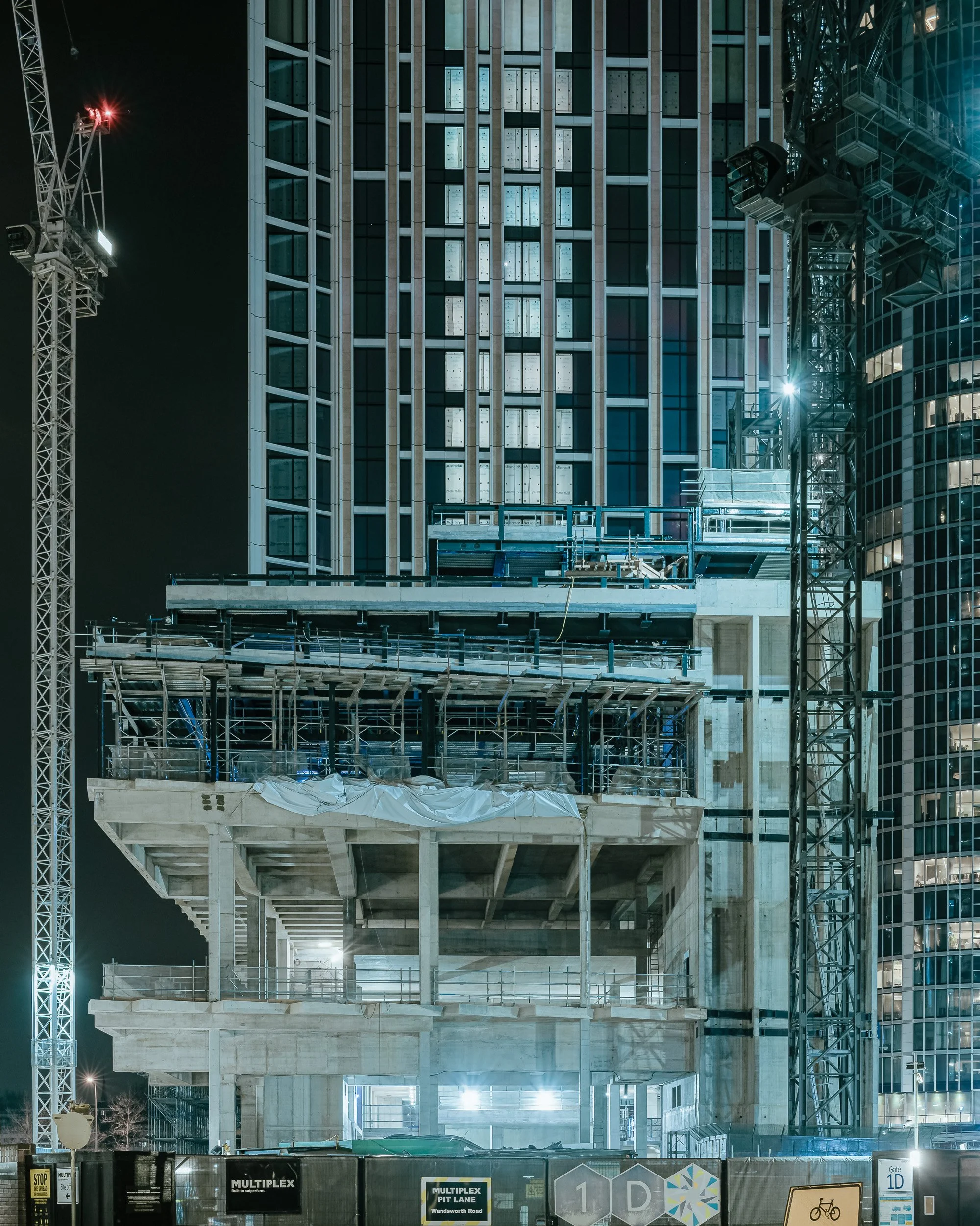 urban-beings-francesco-russo-mass-collective-photography-architecture-00003.jpg