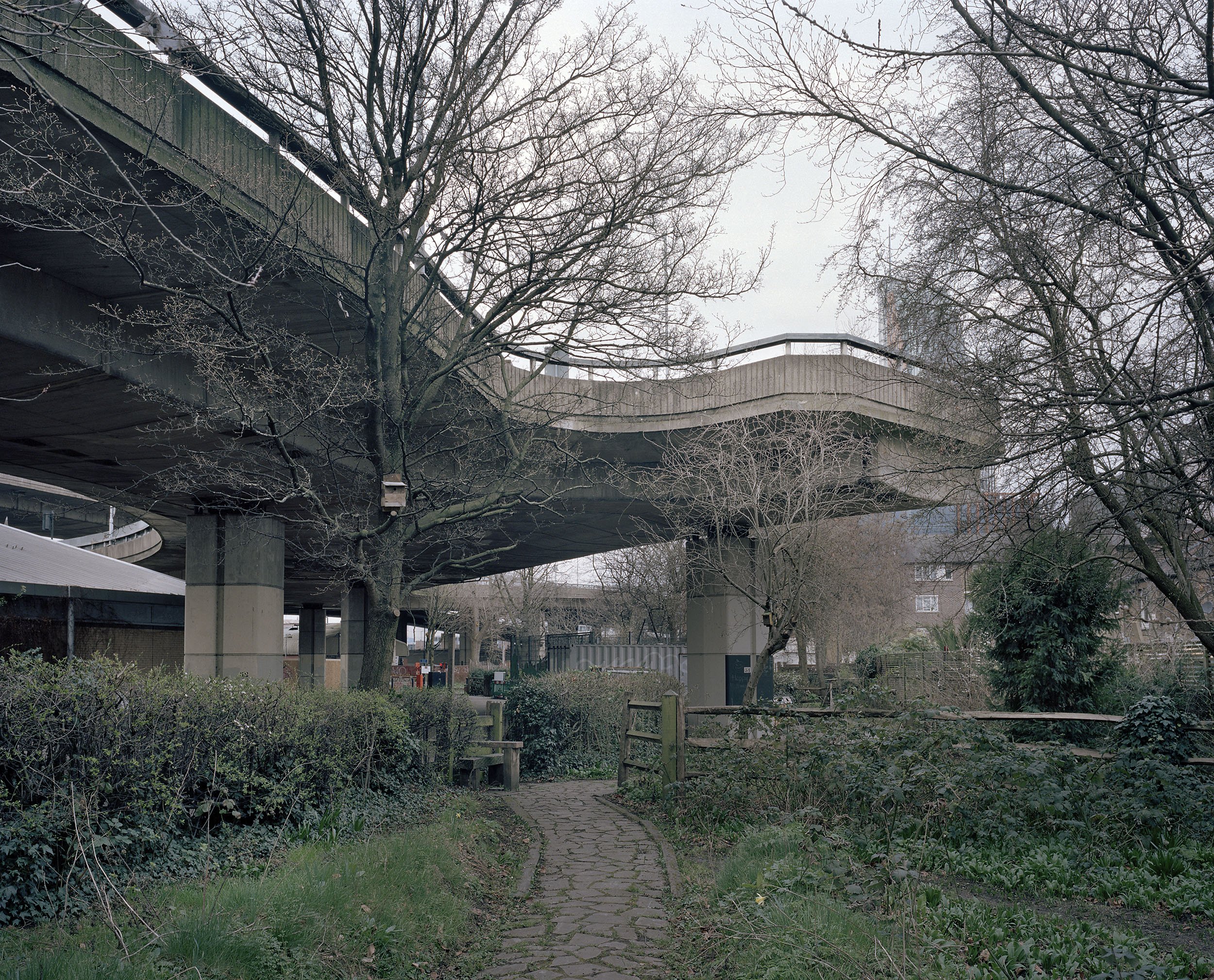 walking-the-westway-andrew-meredith-mass-collective-photography-architecture-00015.jpg