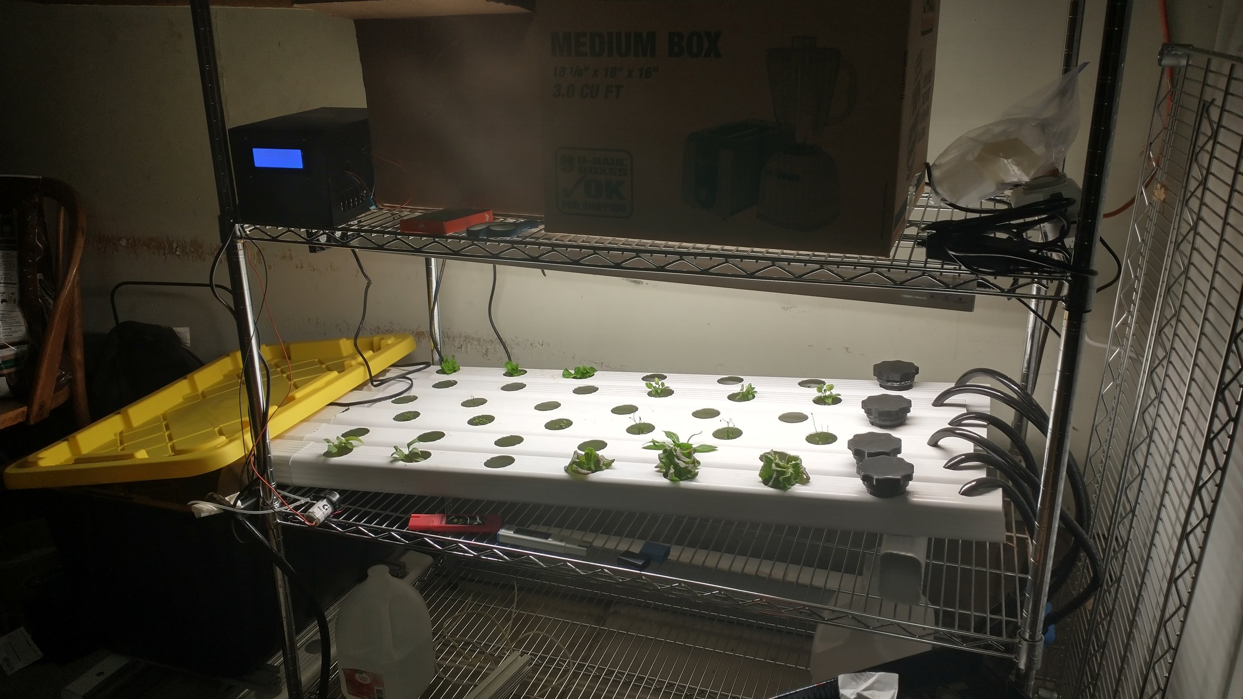 The new setup with the Arduino system and a larger reservoir.