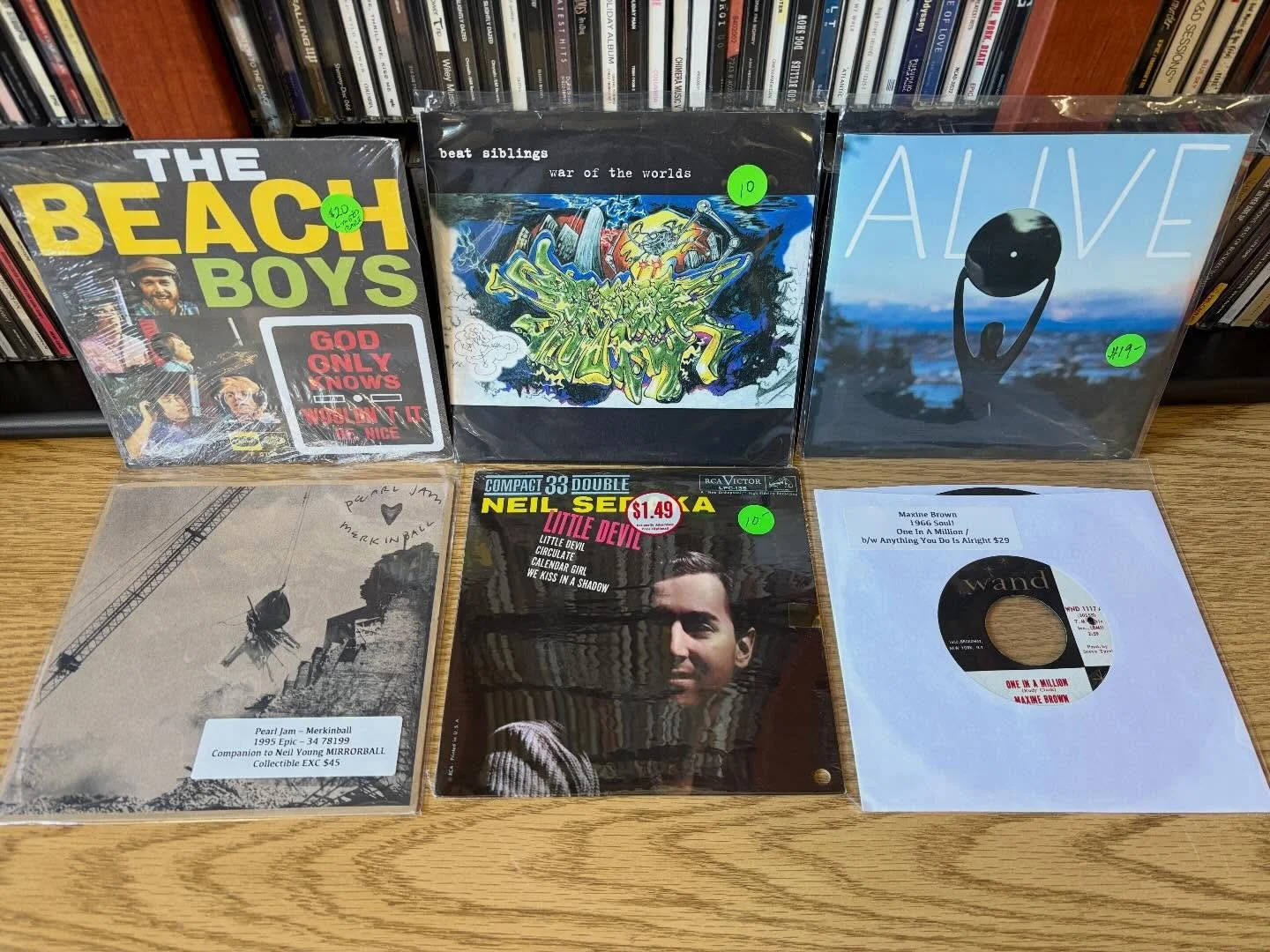 Some of the &ldquo;premium&rdquo; #45rpm records we&rsquo;ll be bringing to upcoming record shows @recordville and @centralberkshirerecordshow Available anytime til sold. #vinyl #vinylcollector #45collector #rarevinyl