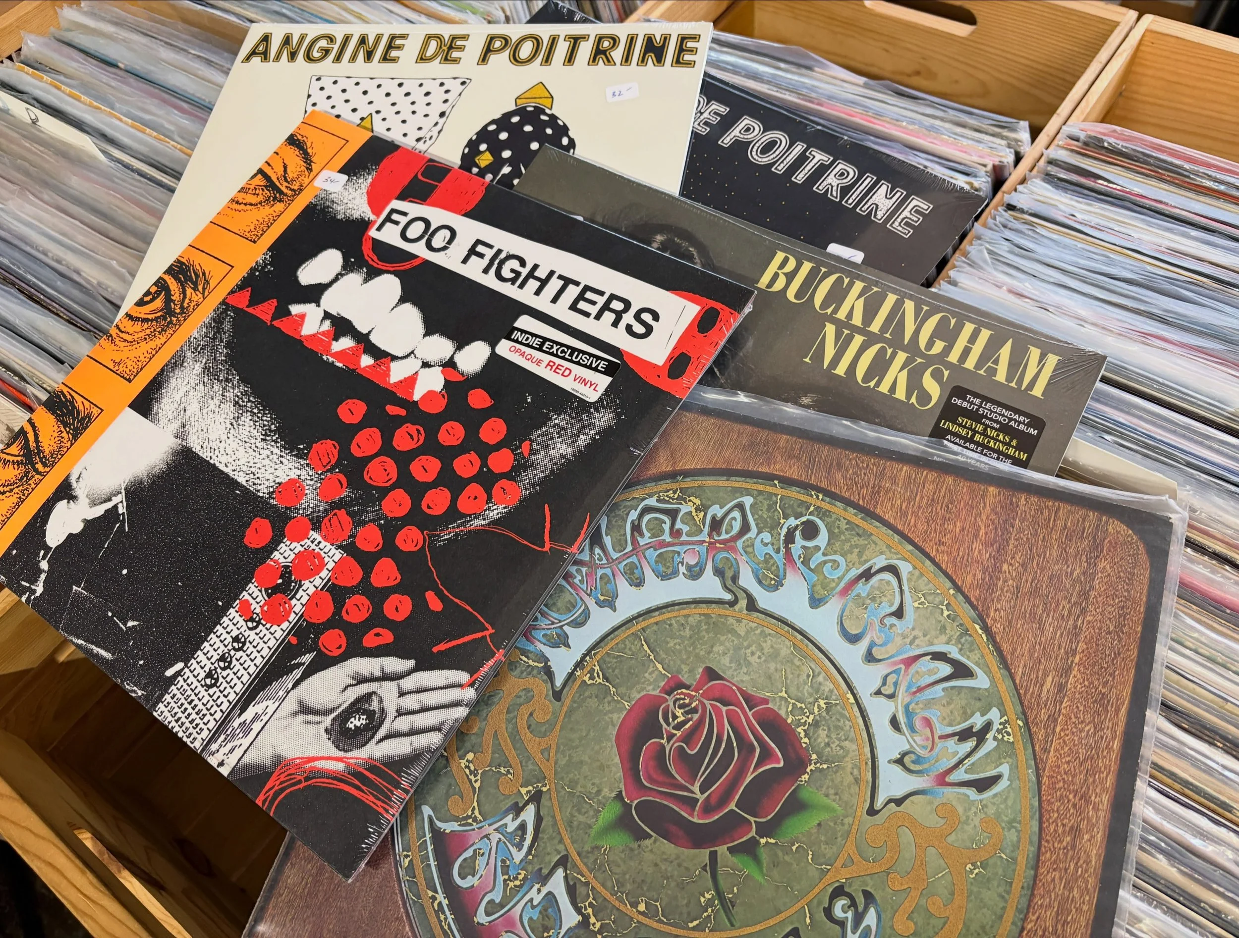 Happy Weekend. Doing the thing- meeting people and selling records. Massive inventory always. See stories for some latest in highlights. Open Sat and Sun 12-4 . Mondays Thursdays and Fridays 12-5 #vinyl #vinylcommunity #pittsfieldma #musiclovers #int