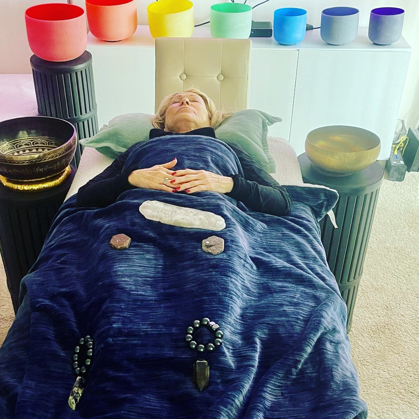 Saturdays are my days to be with clients and do Crystal Reiki Sound sessions. ( Thanks Shannon for allowing me to photo our session!). .
This kind of work, requires I be in my best health. As a practitioner I am a merely conduit but need to be a stro