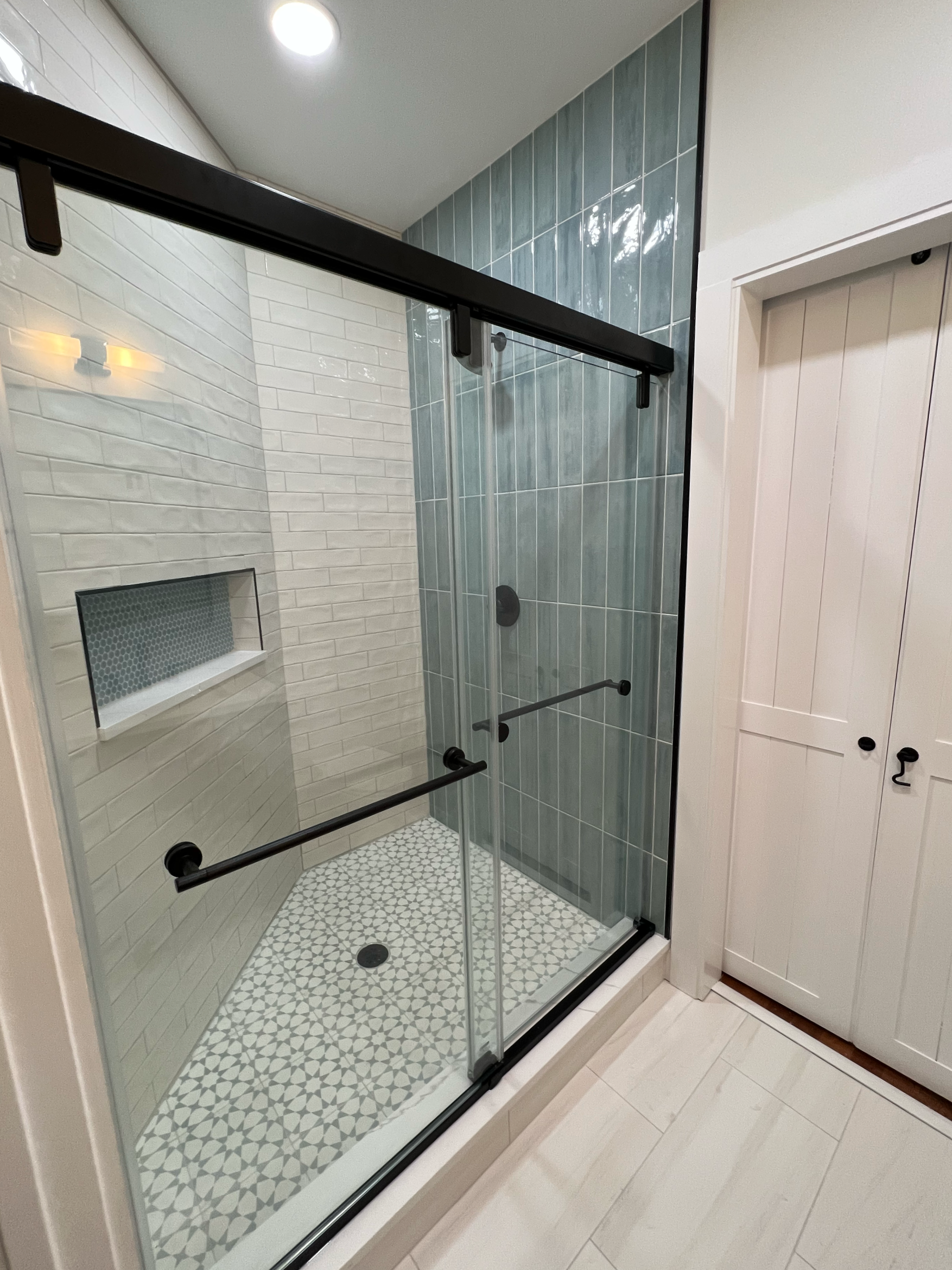 Hatteras- Powder Room