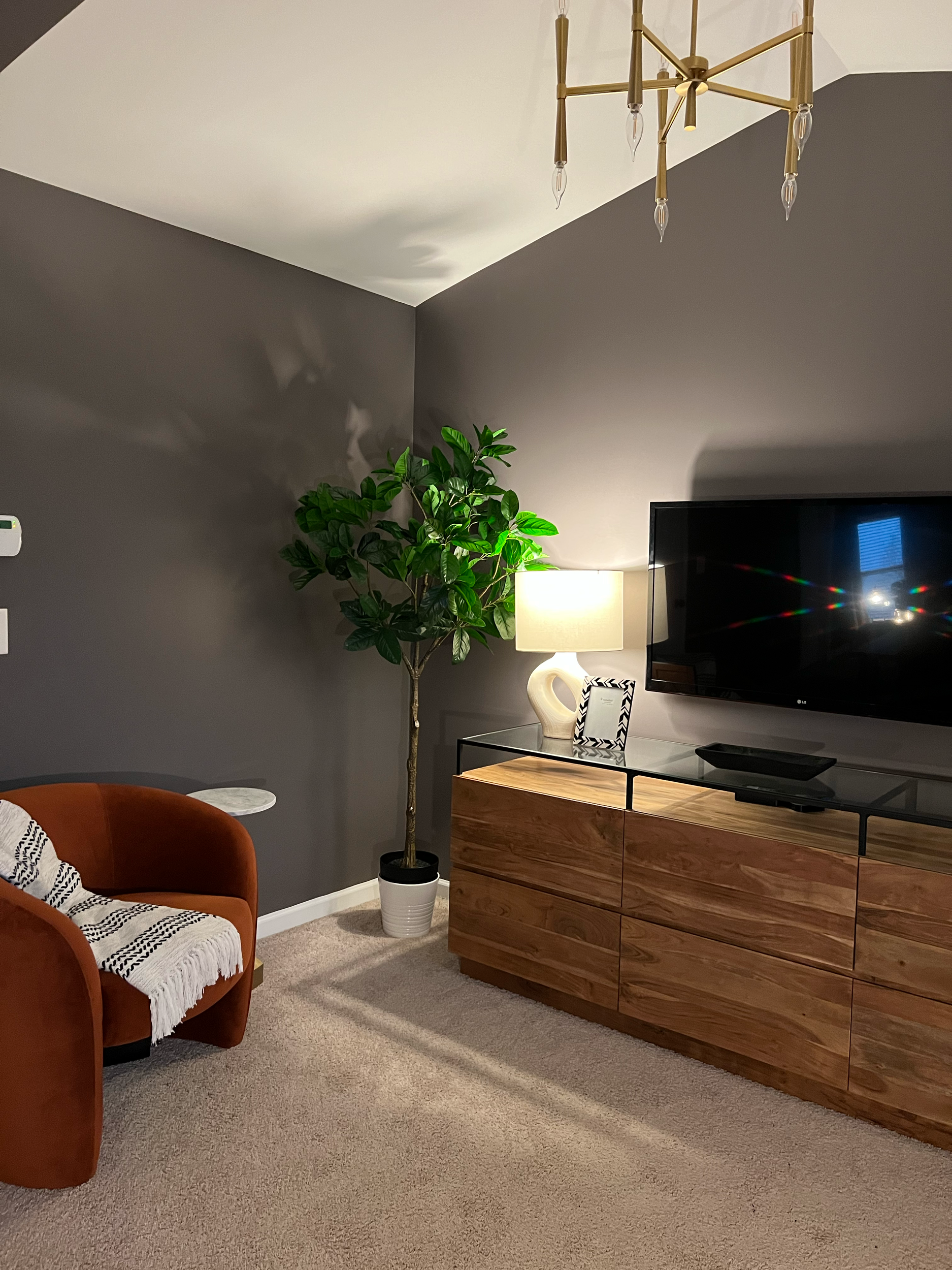 Modern Minimal Retreat- Owner's Suite