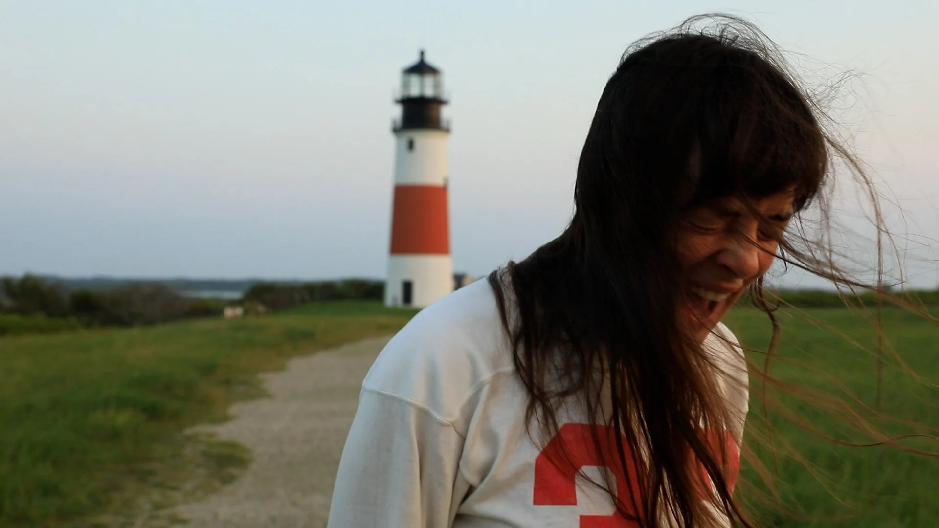 2D3A9987 2.00_00_01_39.Still001.jpg
