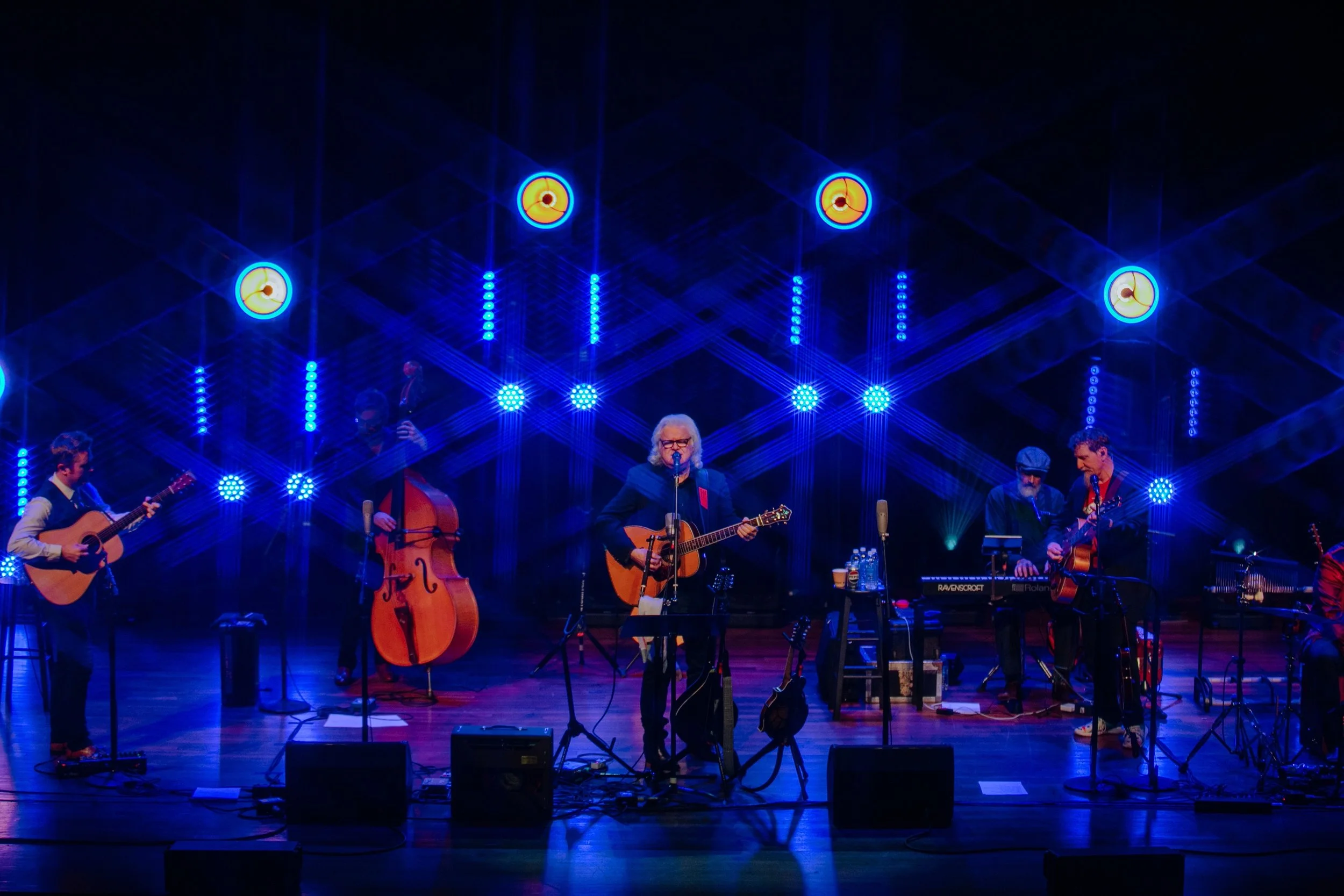 Ricky Skaggs & Kentucky Thunder Christmas