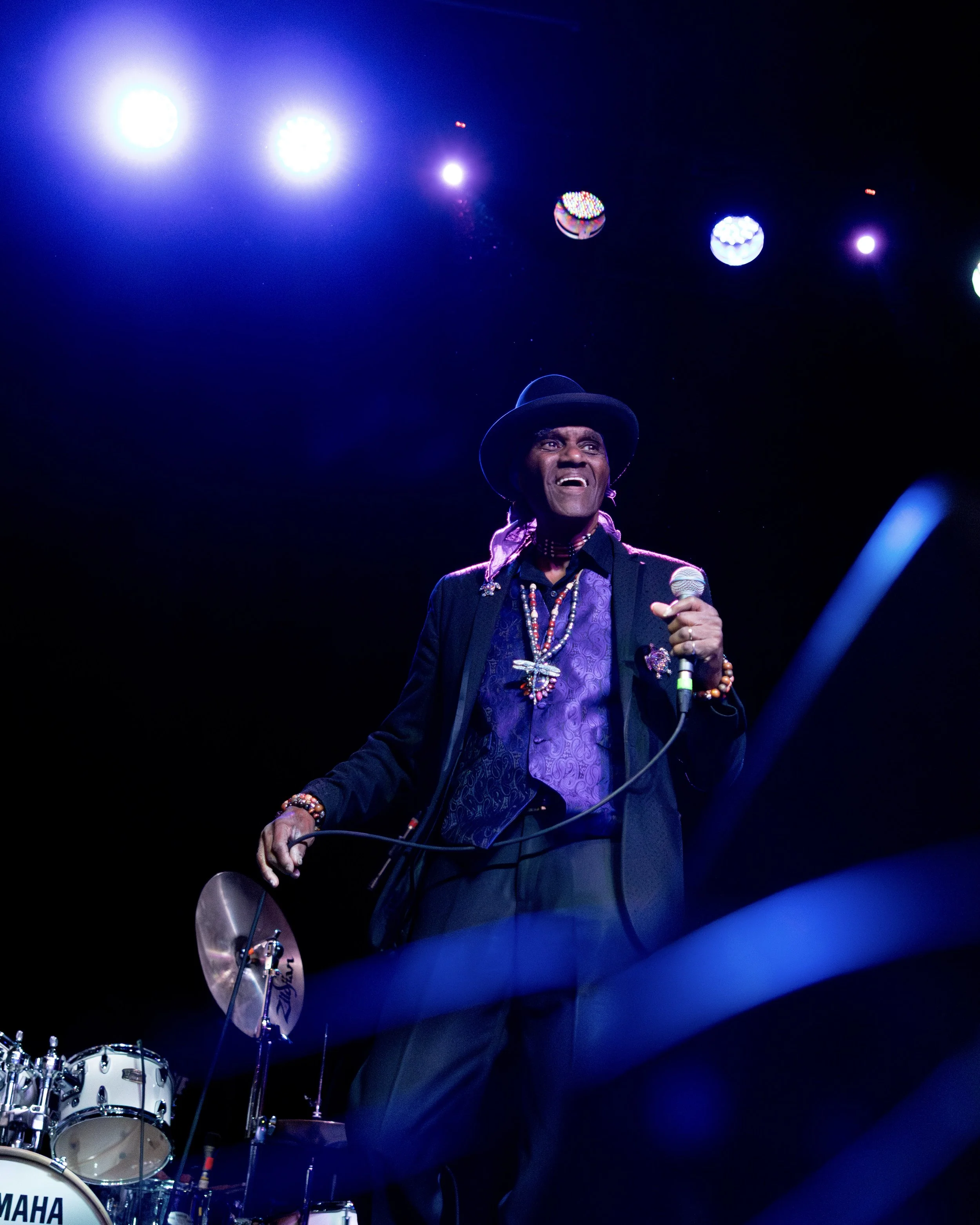 Cyril Neville Plays The Dead